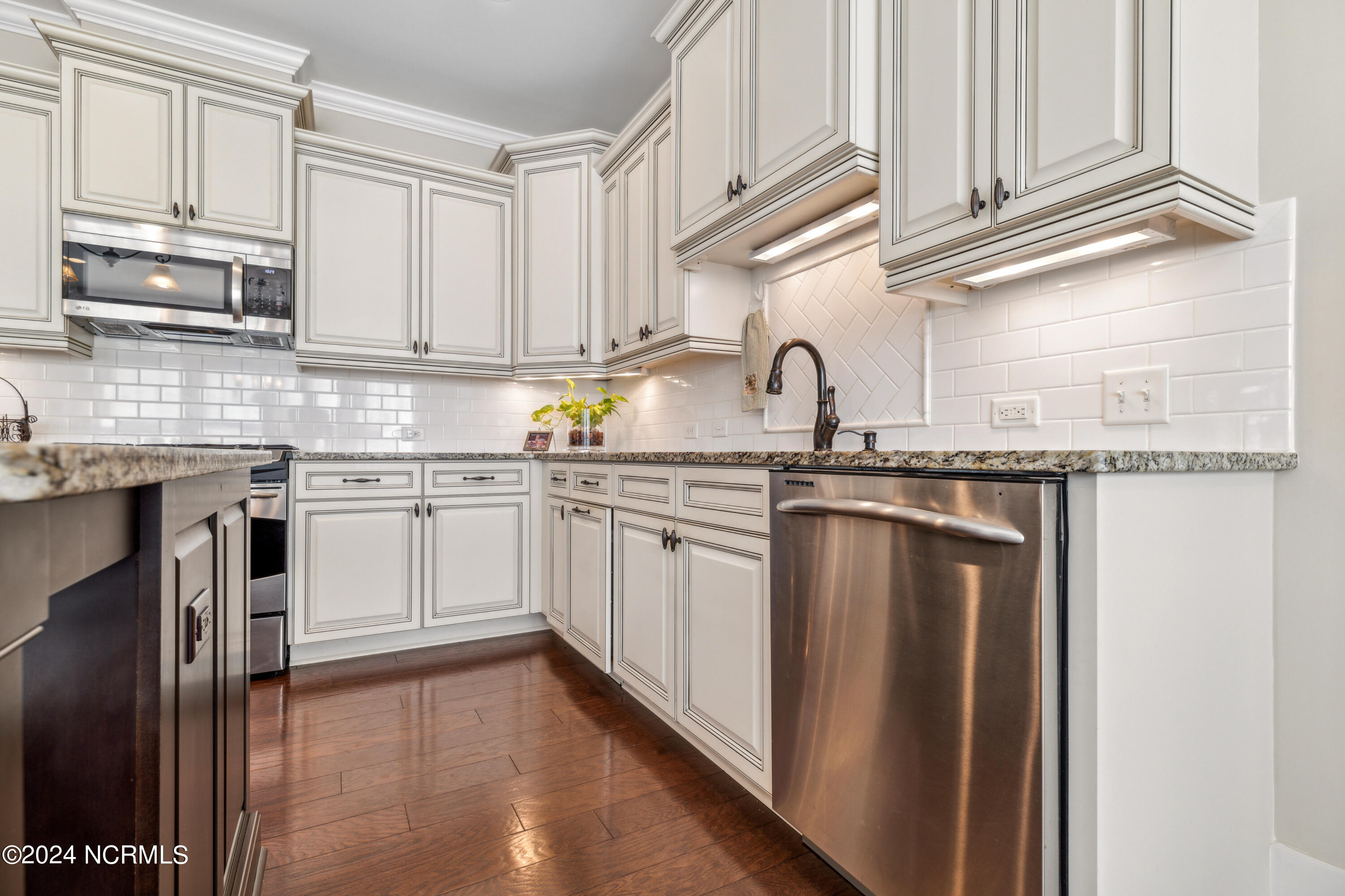 1085 Sandy Grove Place