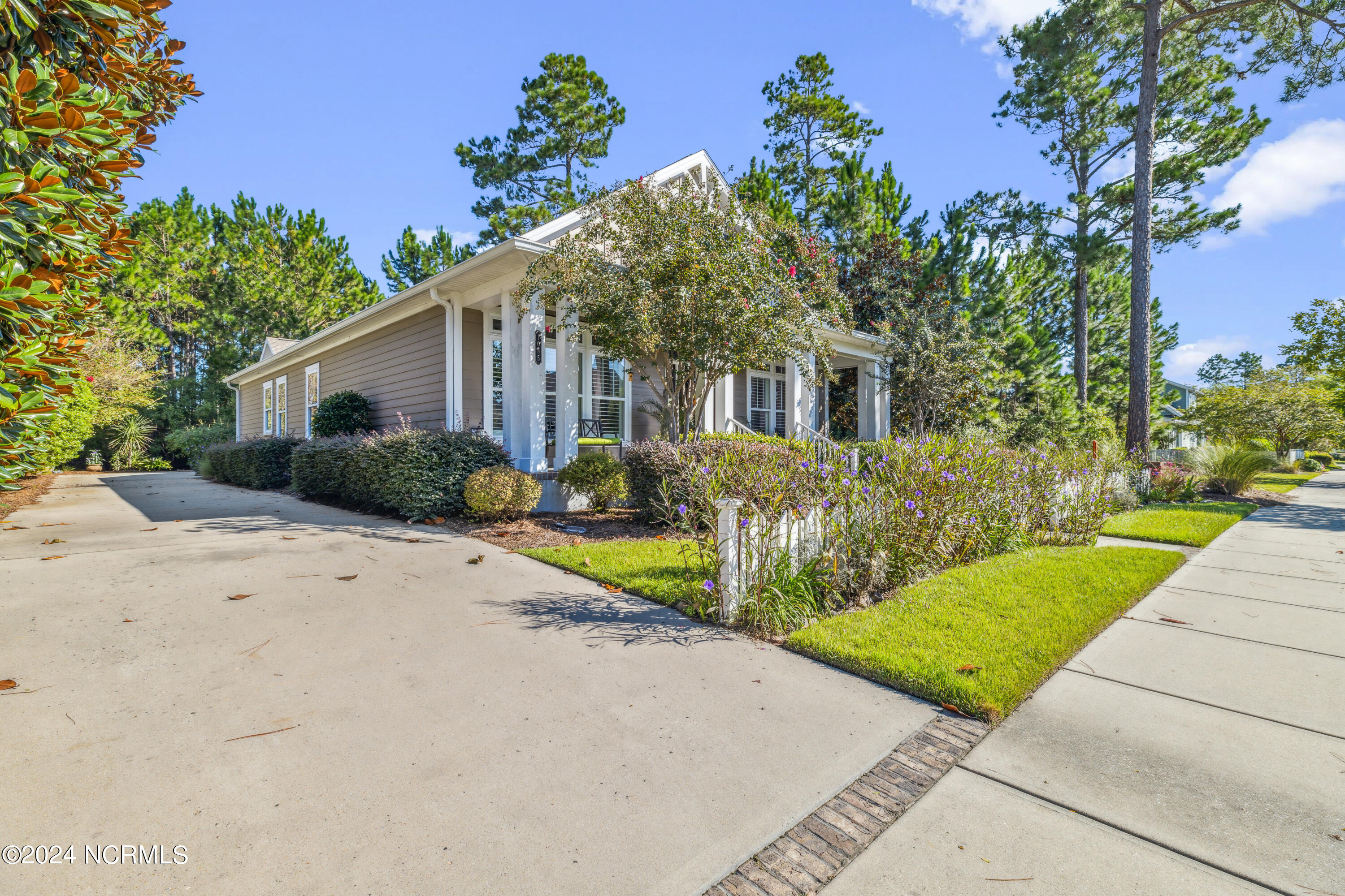 1085 Sandy Grove Place