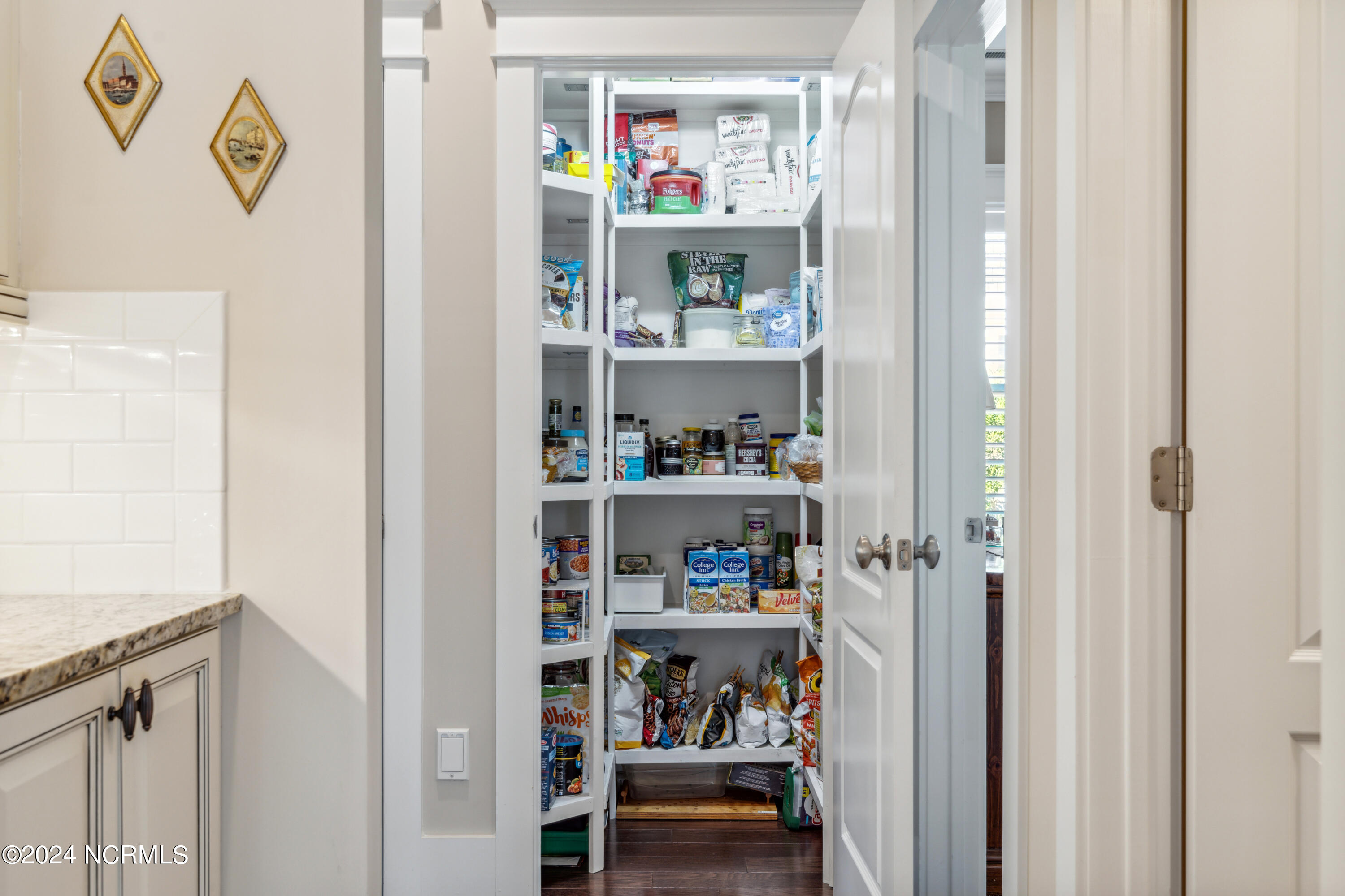1085 Sandy Grove Place