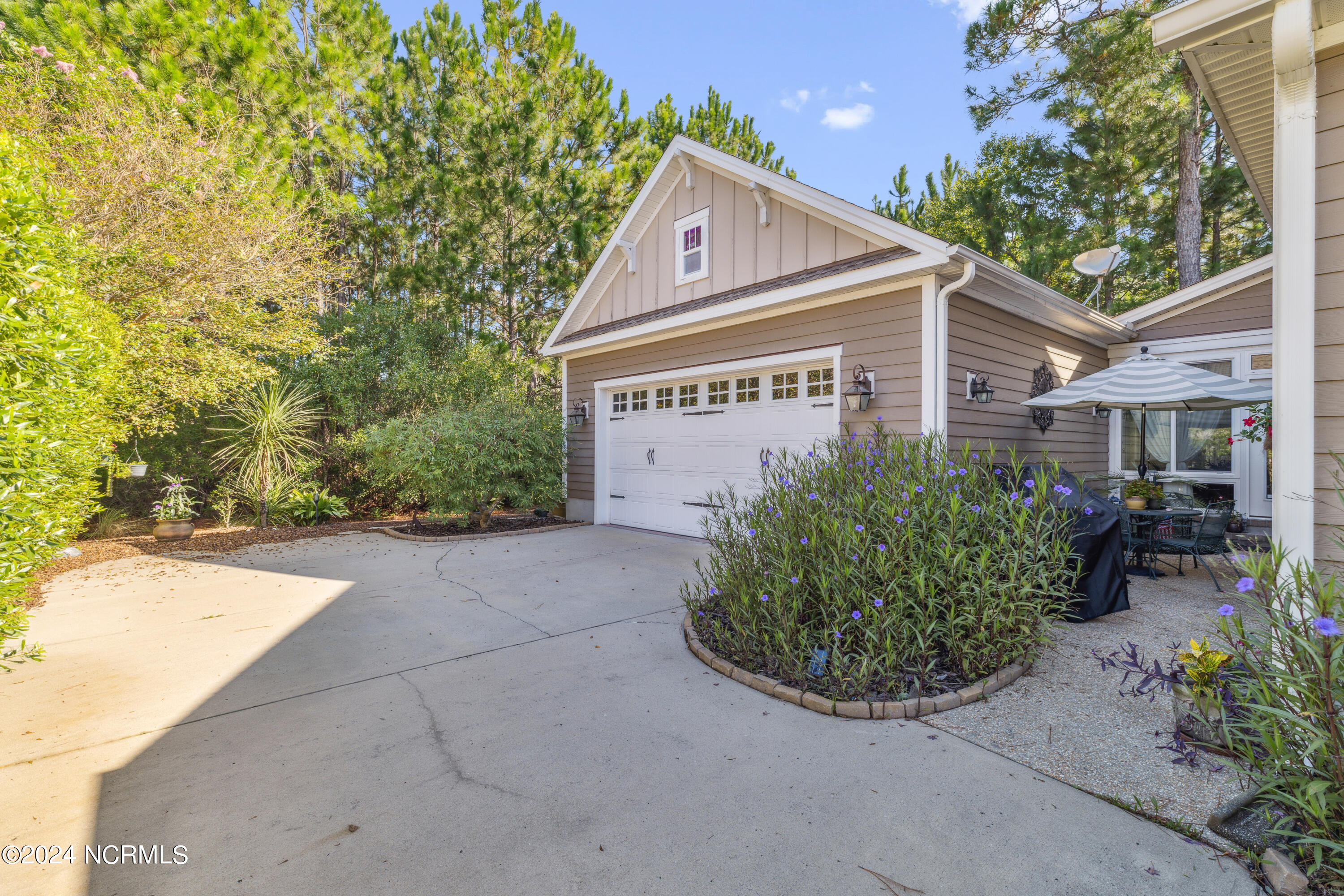 1085 Sandy Grove Place