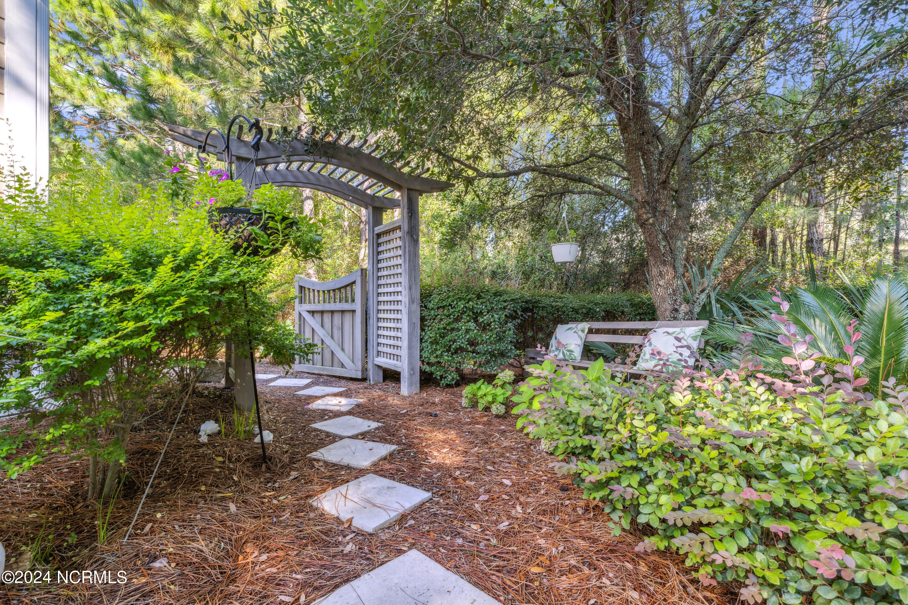 1085 Sandy Grove Place