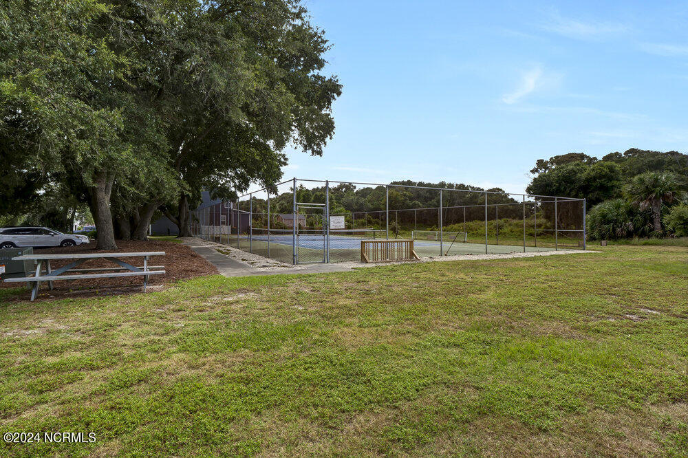 622 Sloop Pointe Lane