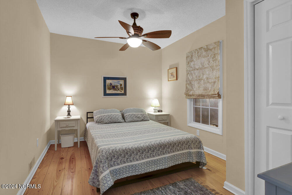 622 Sloop Pointe Lane