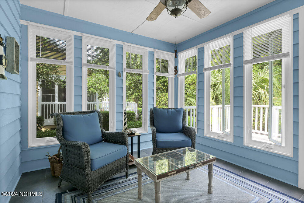 622 Sloop Pointe Lane