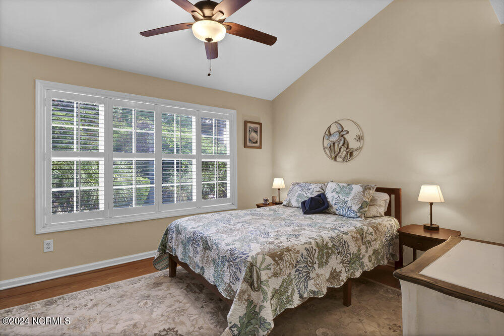 622 Sloop Pointe Lane