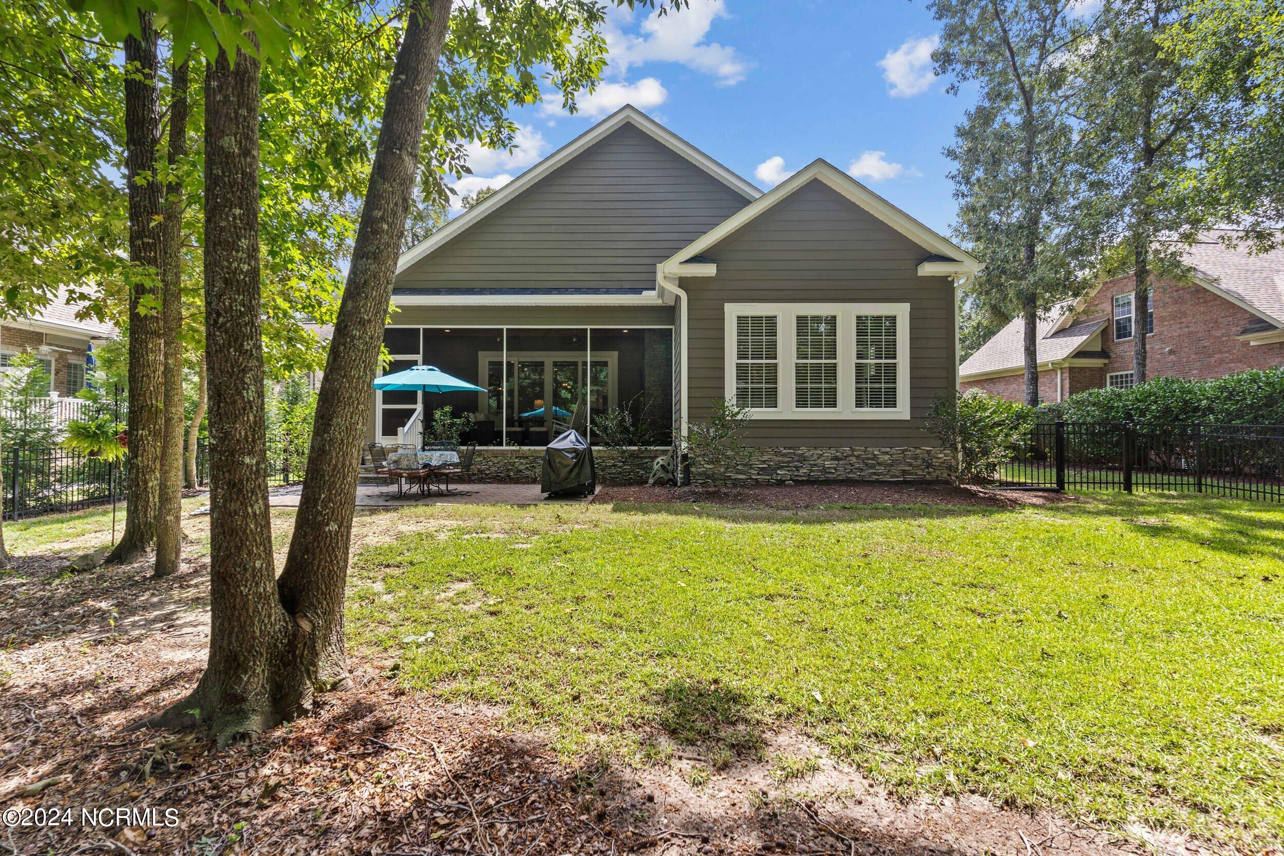 70 Plantation Passage Drive SE