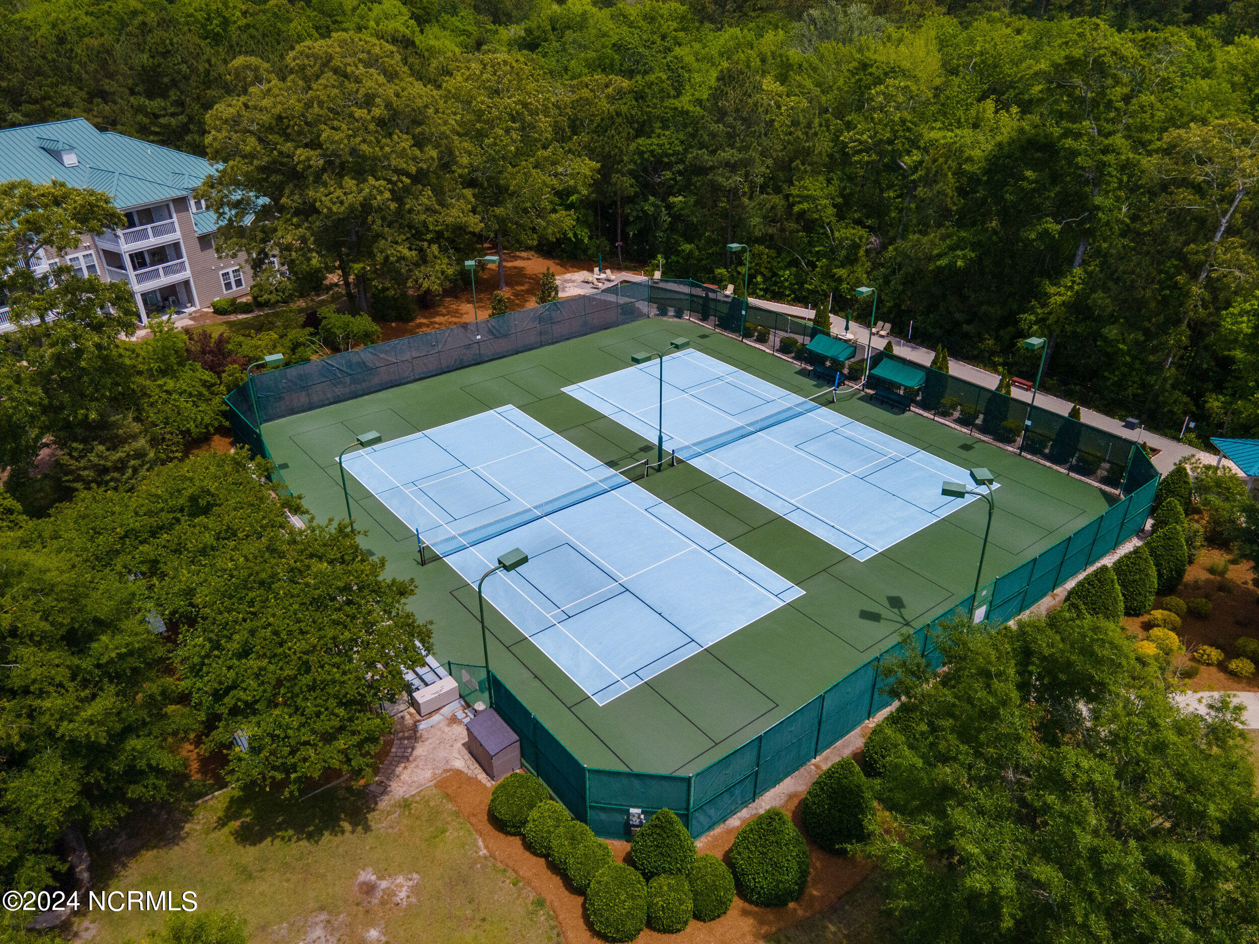 70 Plantation Passage Drive SE