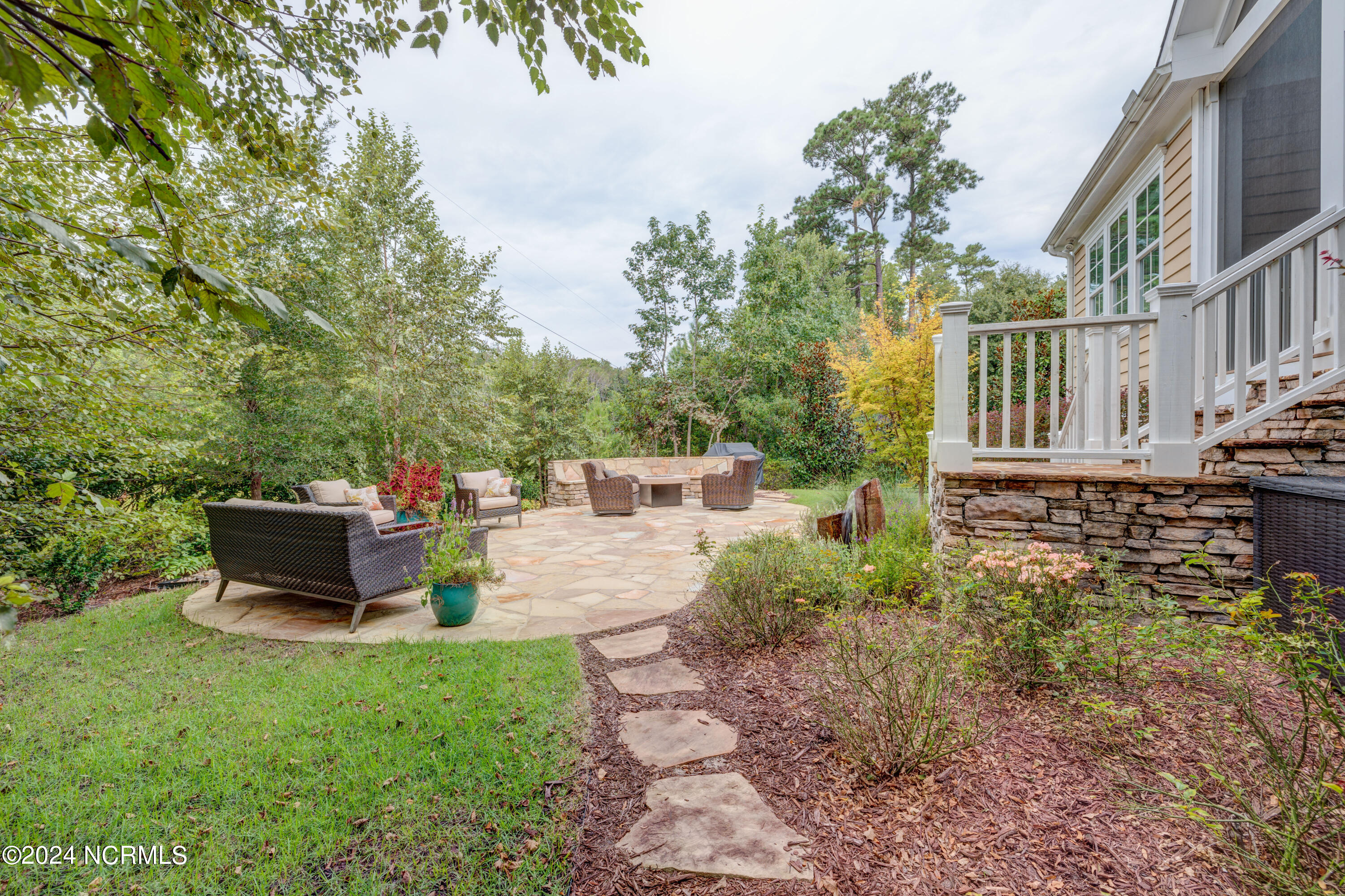 808 Bedminister Lane