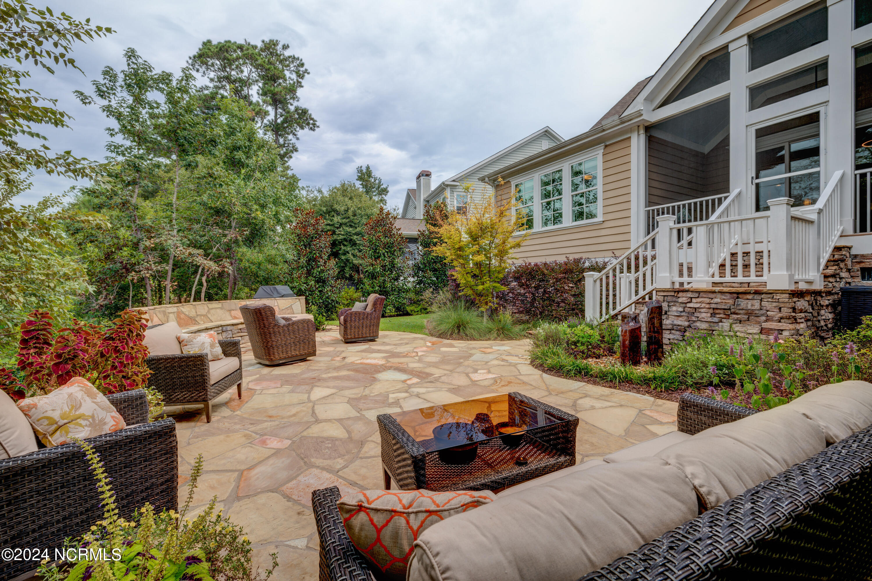 808 Bedminister Lane