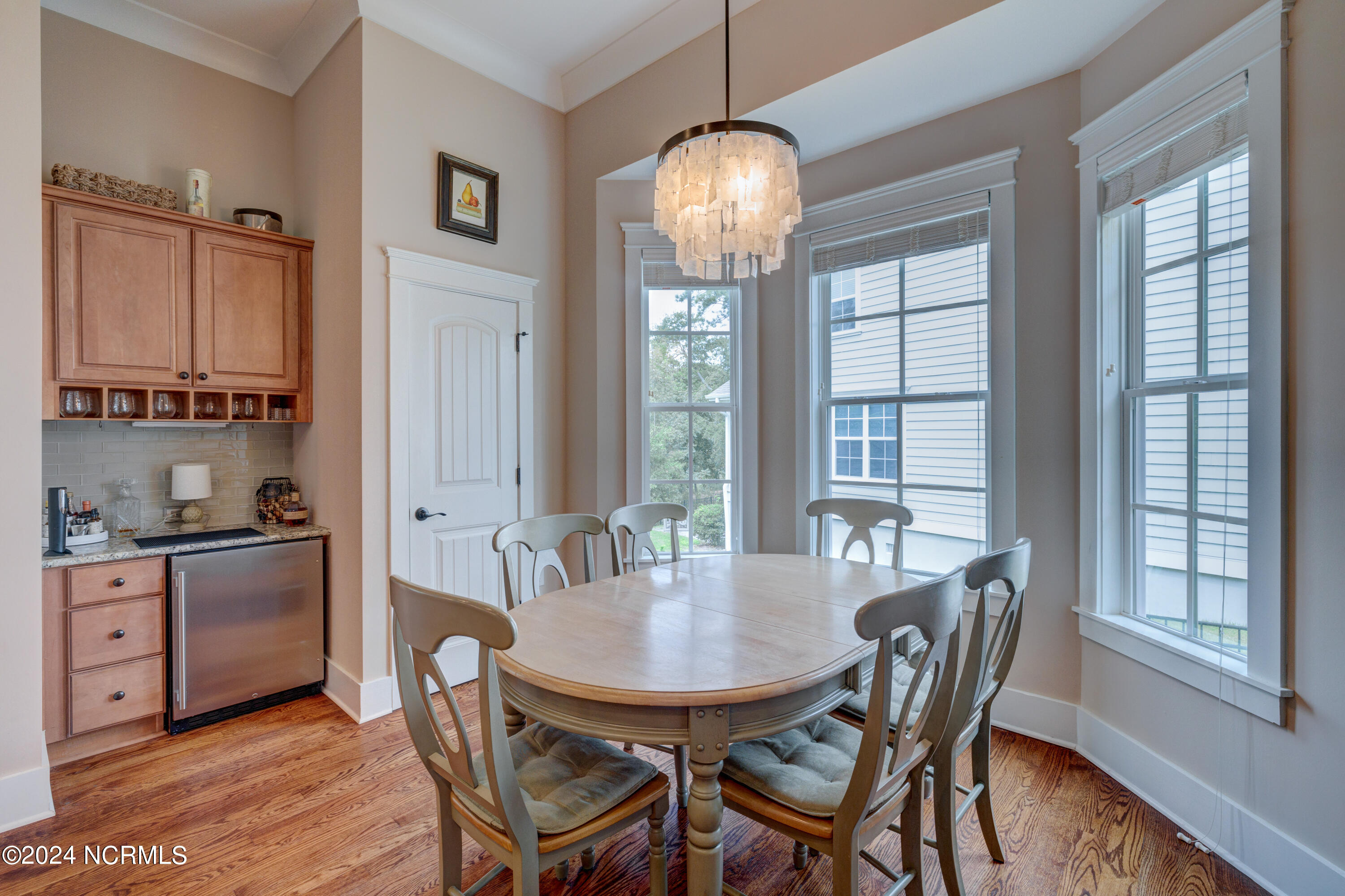 808 Bedminister Lane