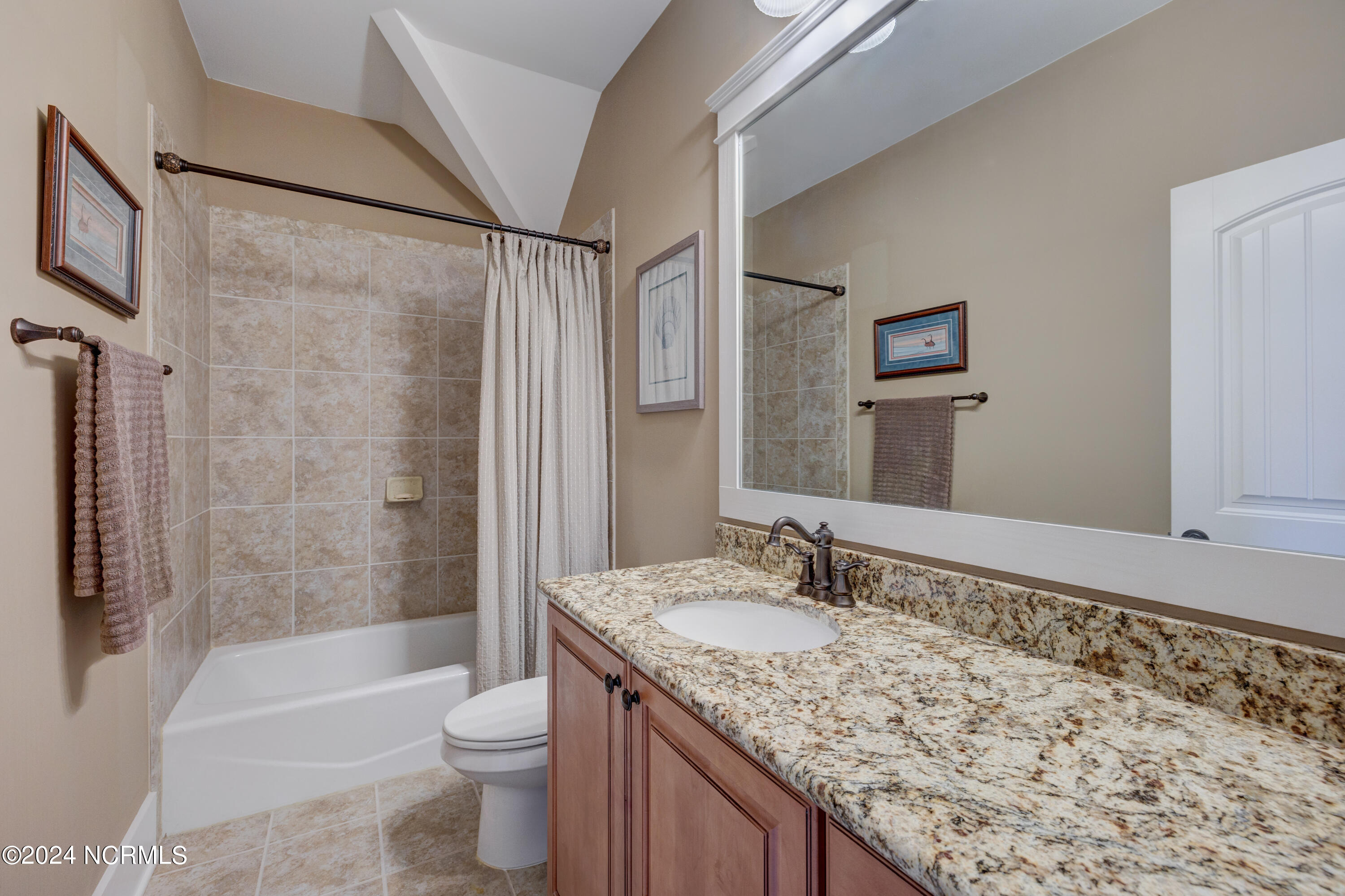 808 Bedminister Lane