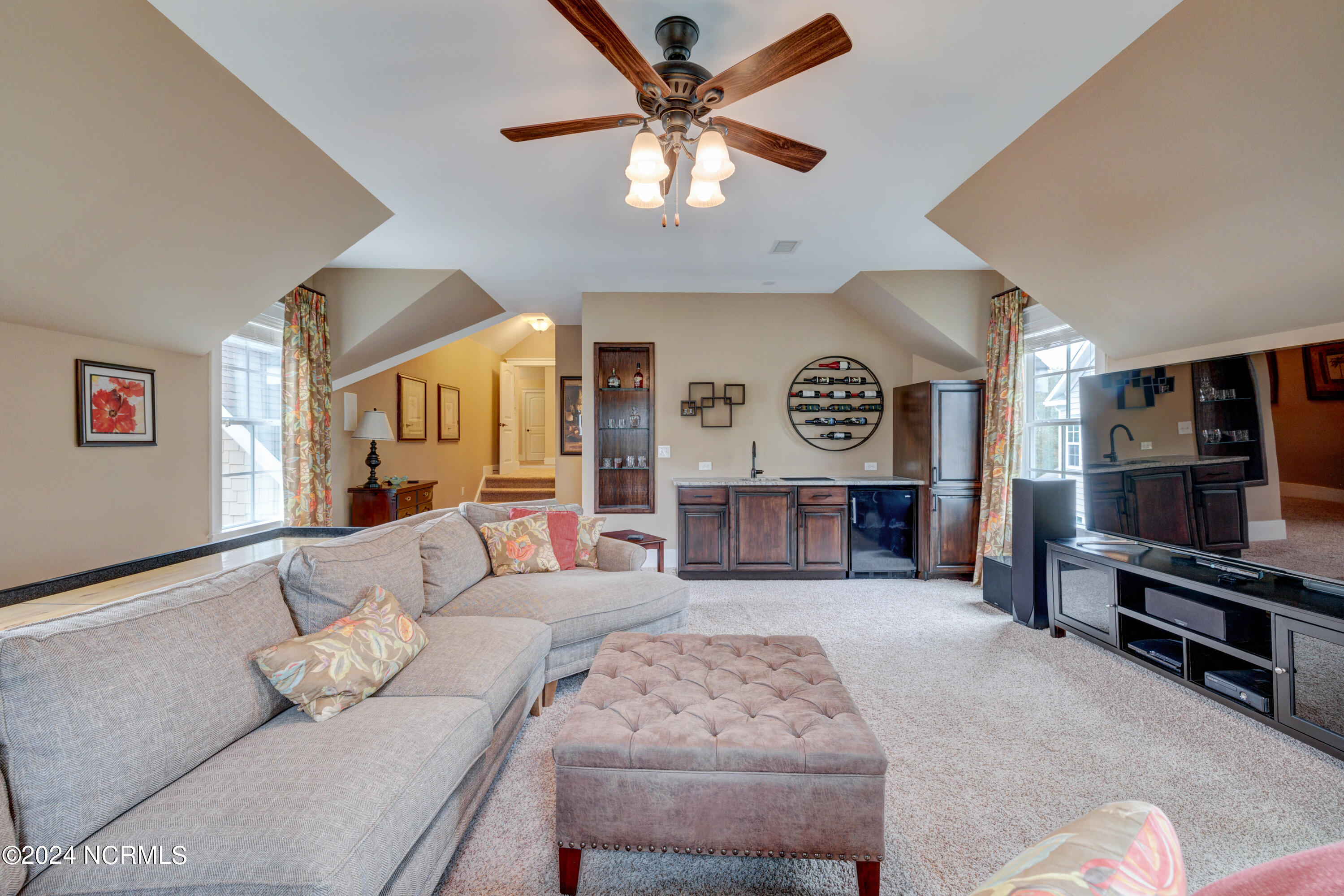 808 Bedminister Lane