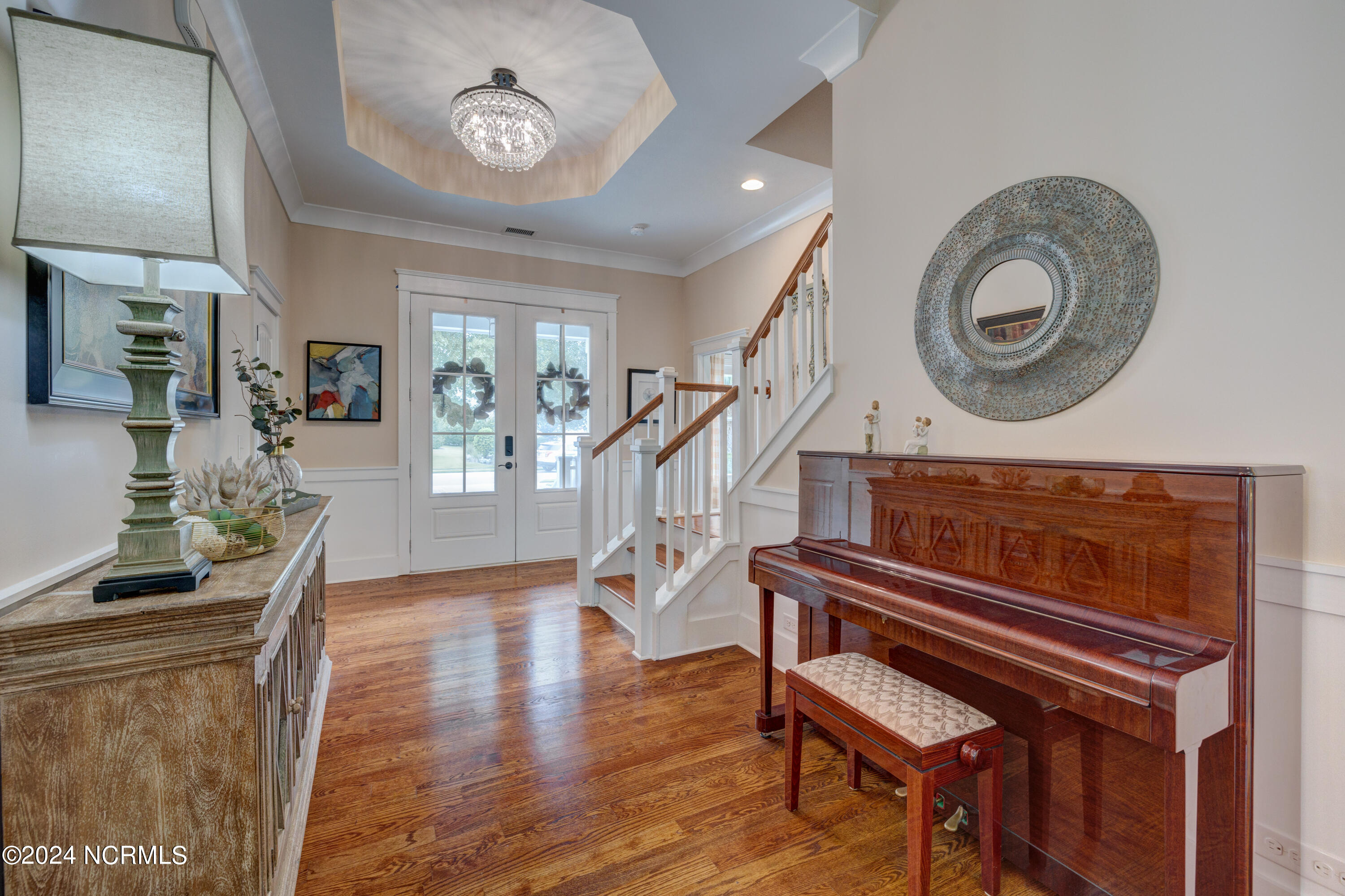 808 Bedminister Lane