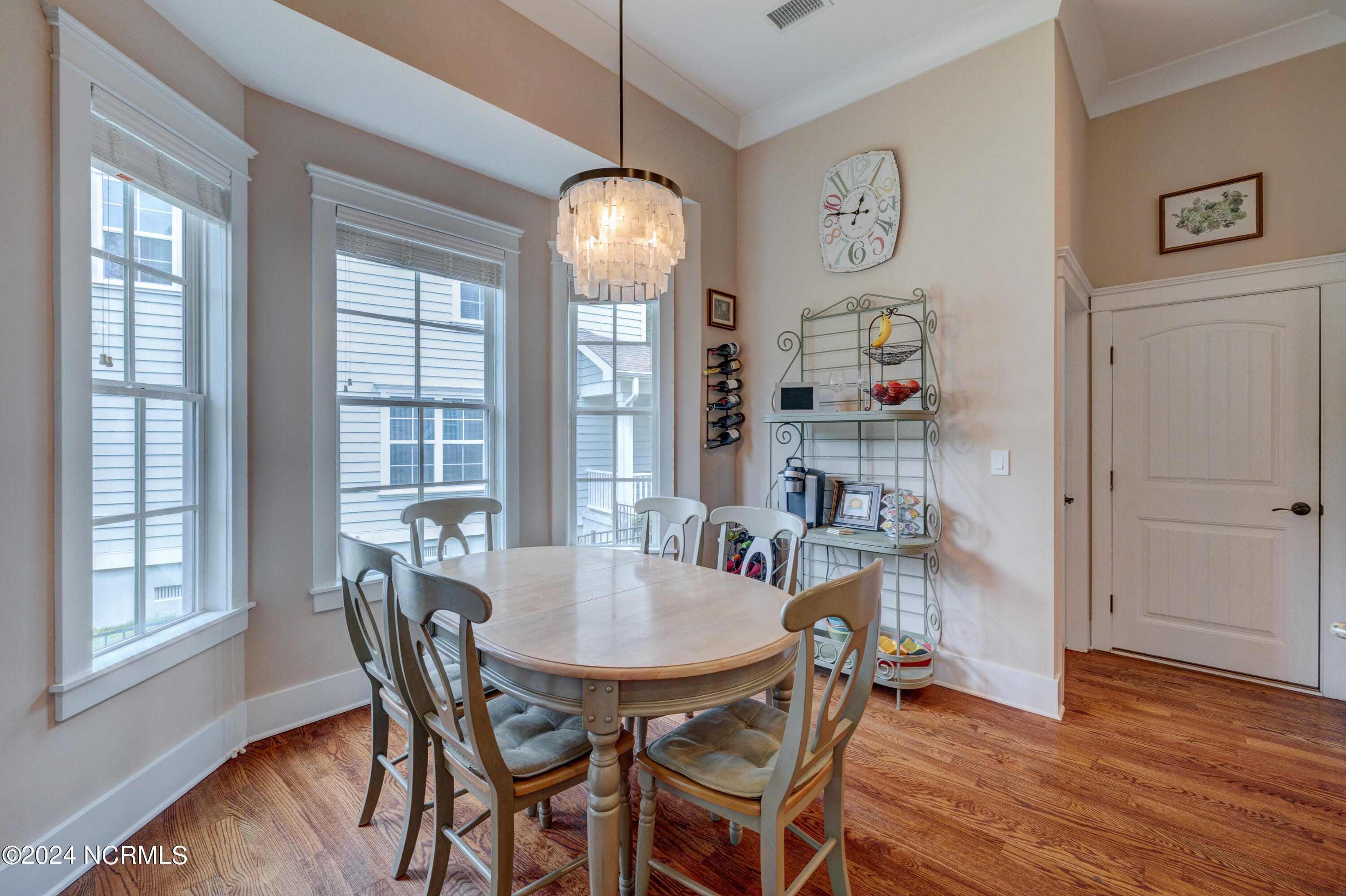 808 Bedminister Lane