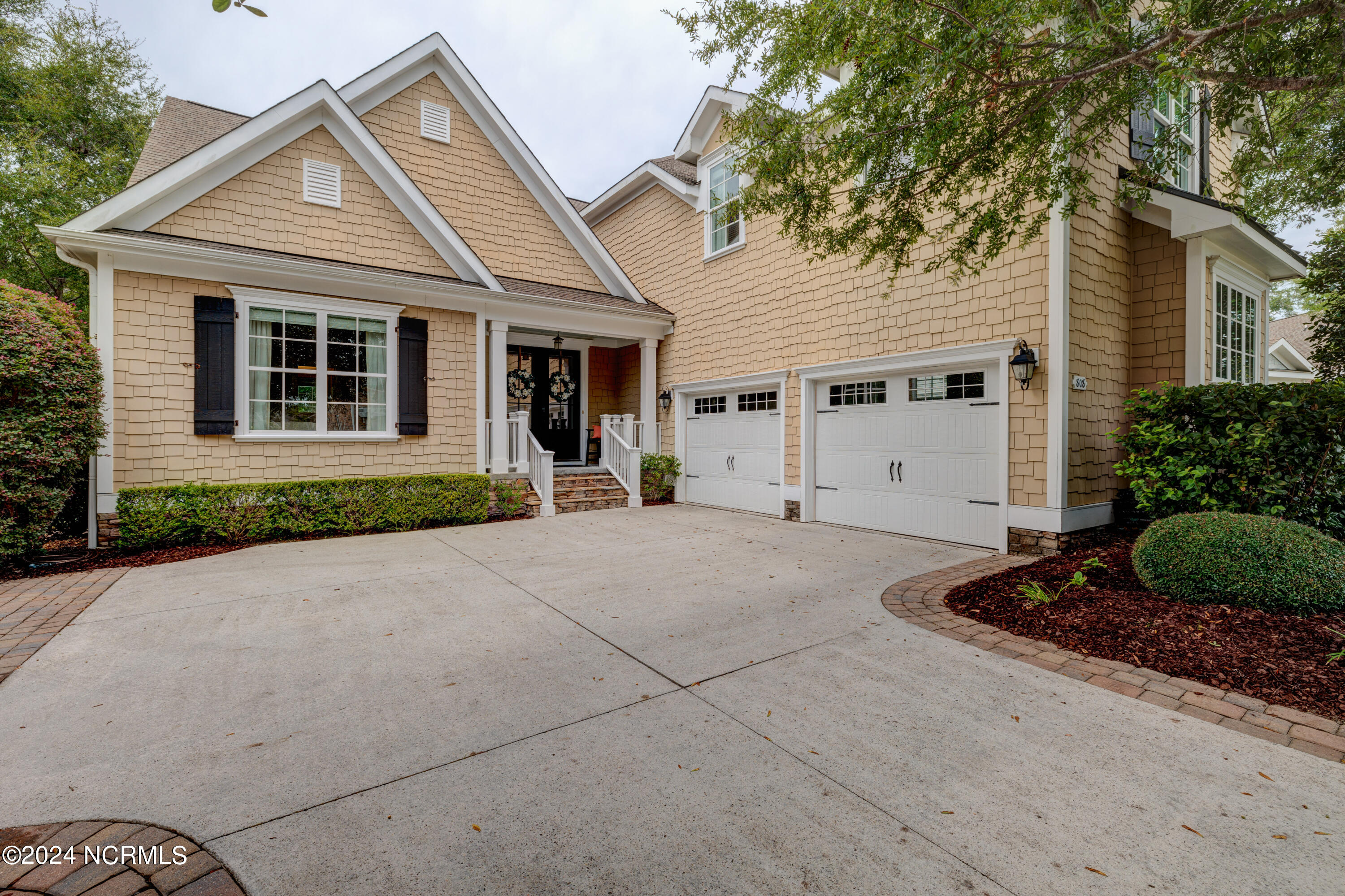 808 Bedminister Lane