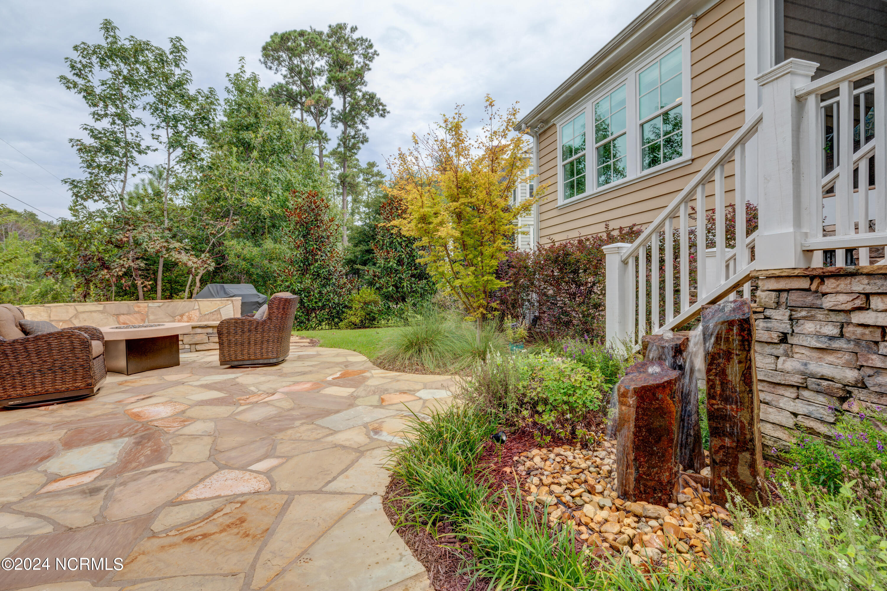 808 Bedminister Lane