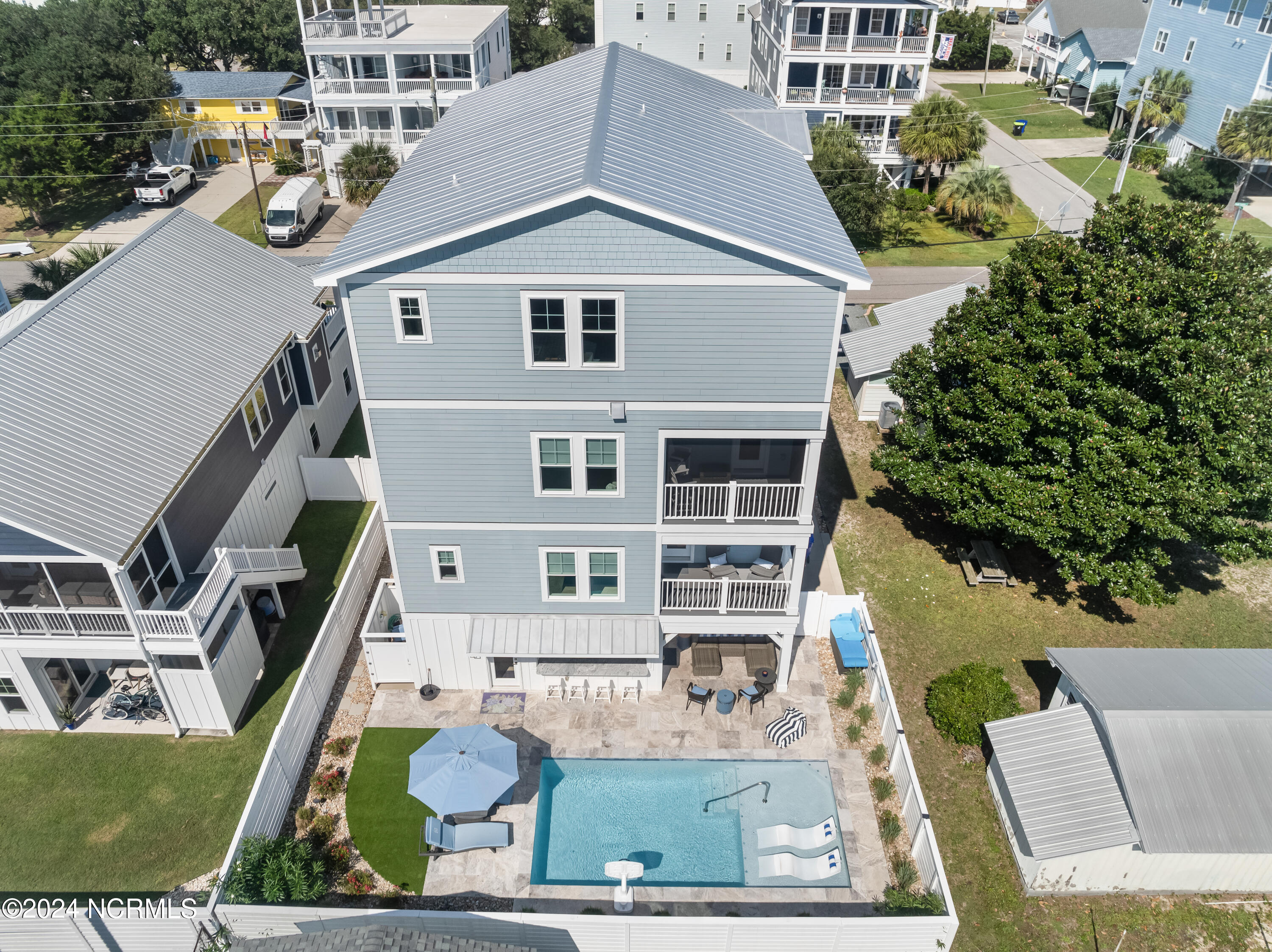 203 South Carolina Avenue