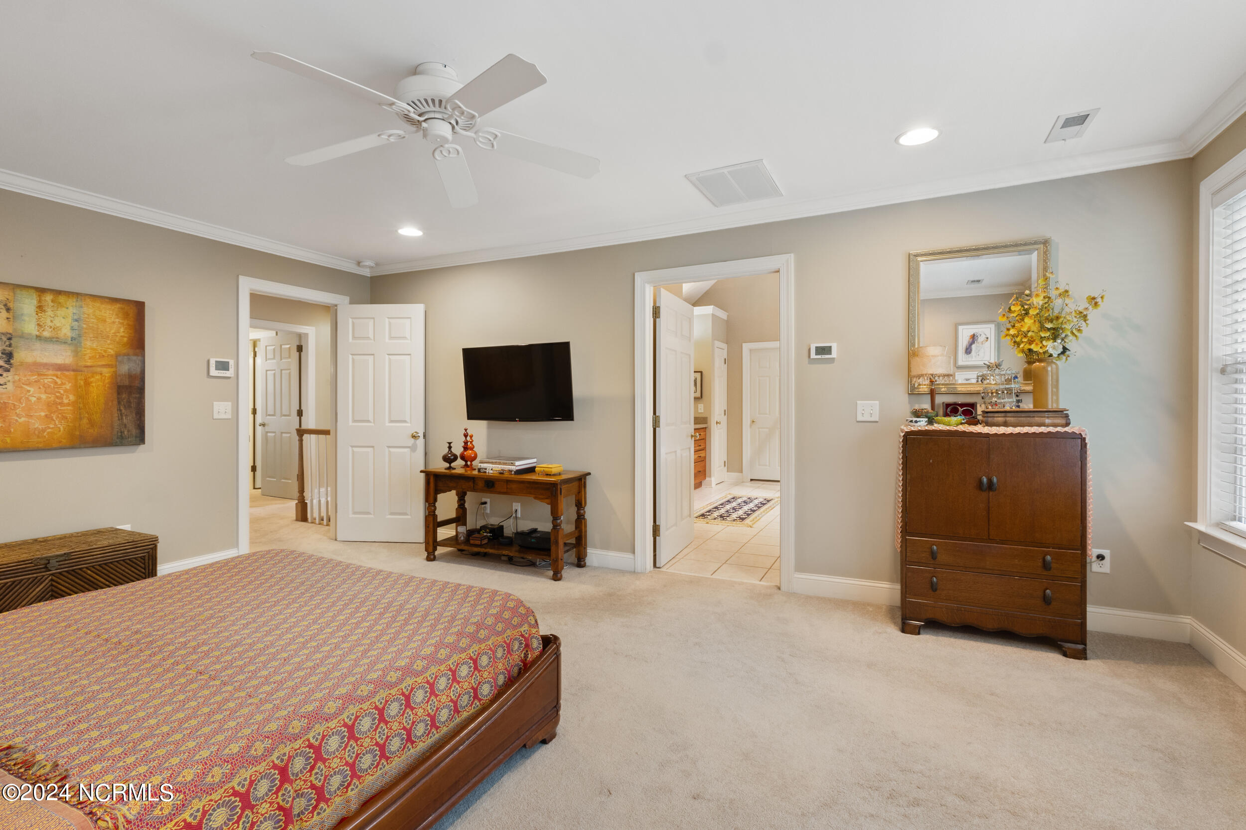 5614 Harvest Grove Lane