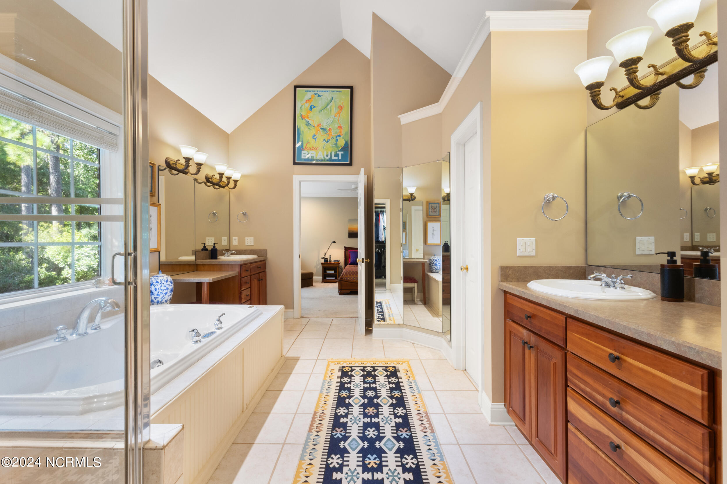 5614 Harvest Grove Lane