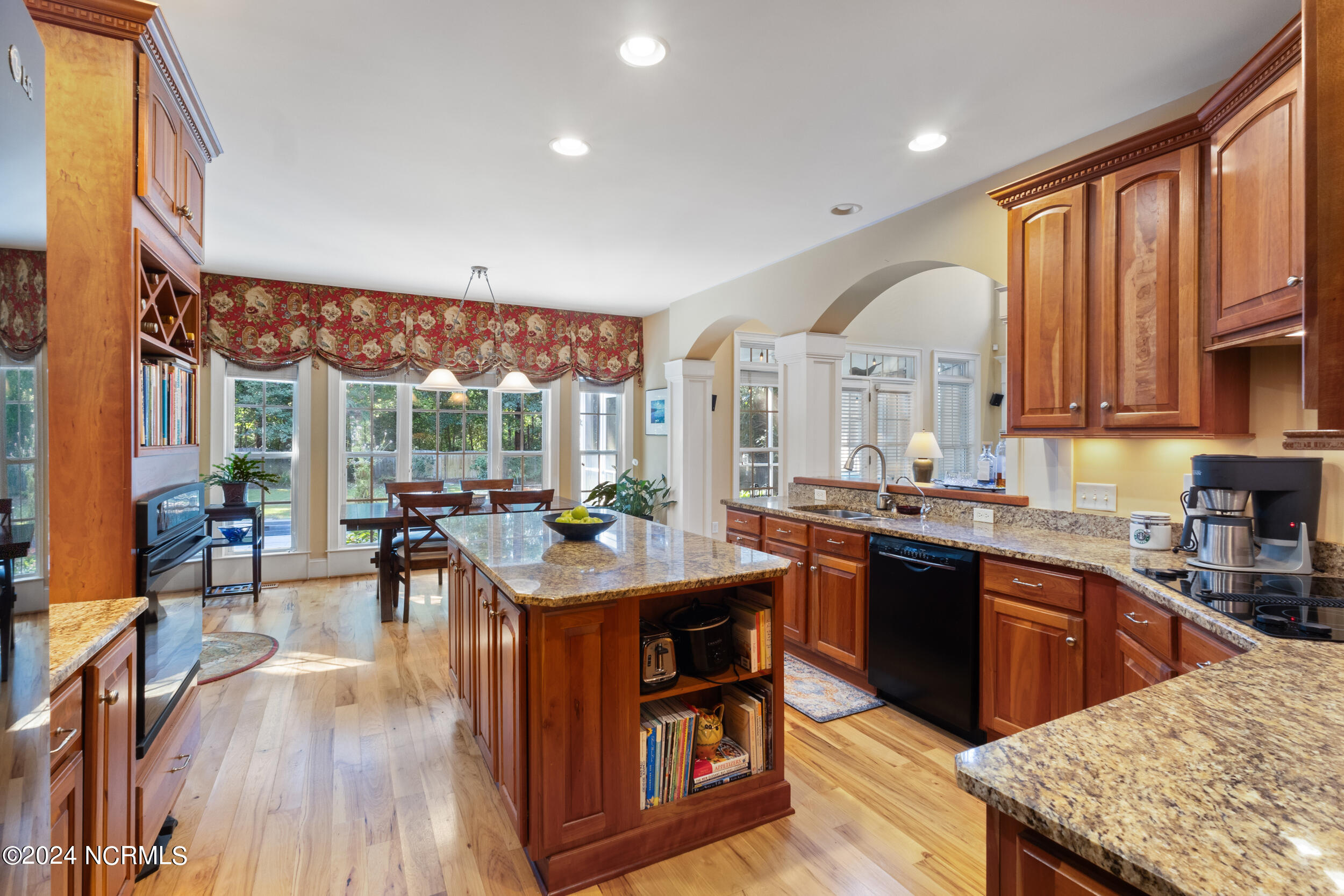 5614 Harvest Grove Lane