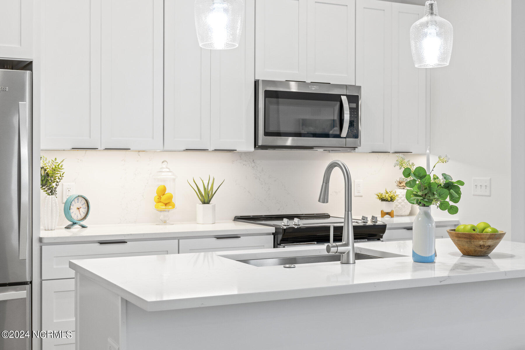 106 Hidden Cove Place