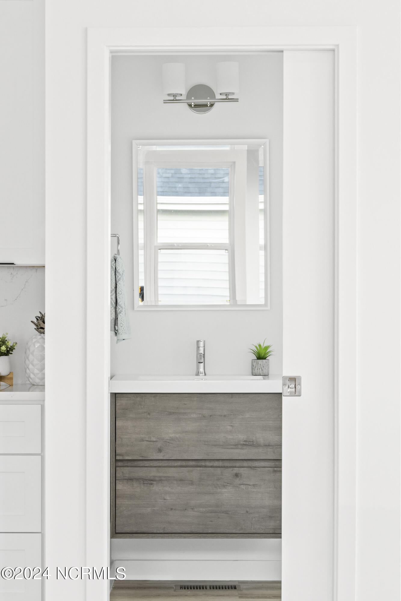 106 Hidden Cove Place