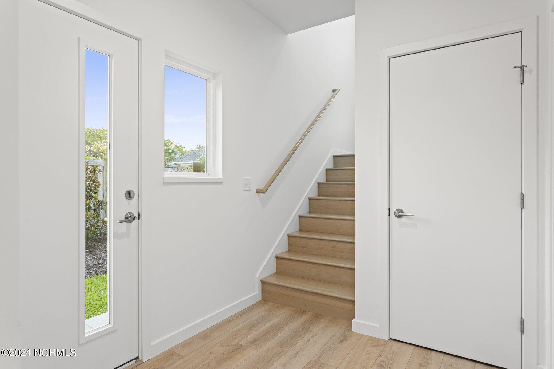 106 Hidden Cove Place