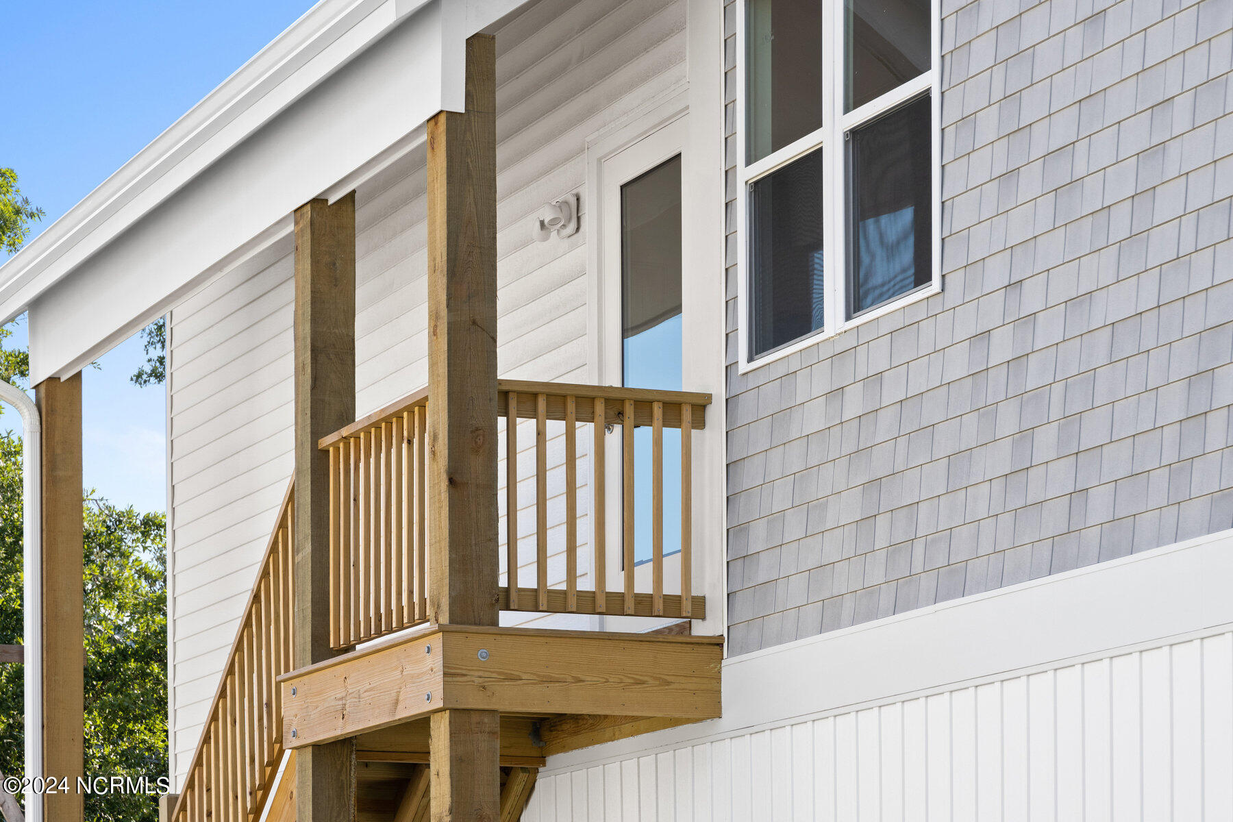 106 Hidden Cove Place