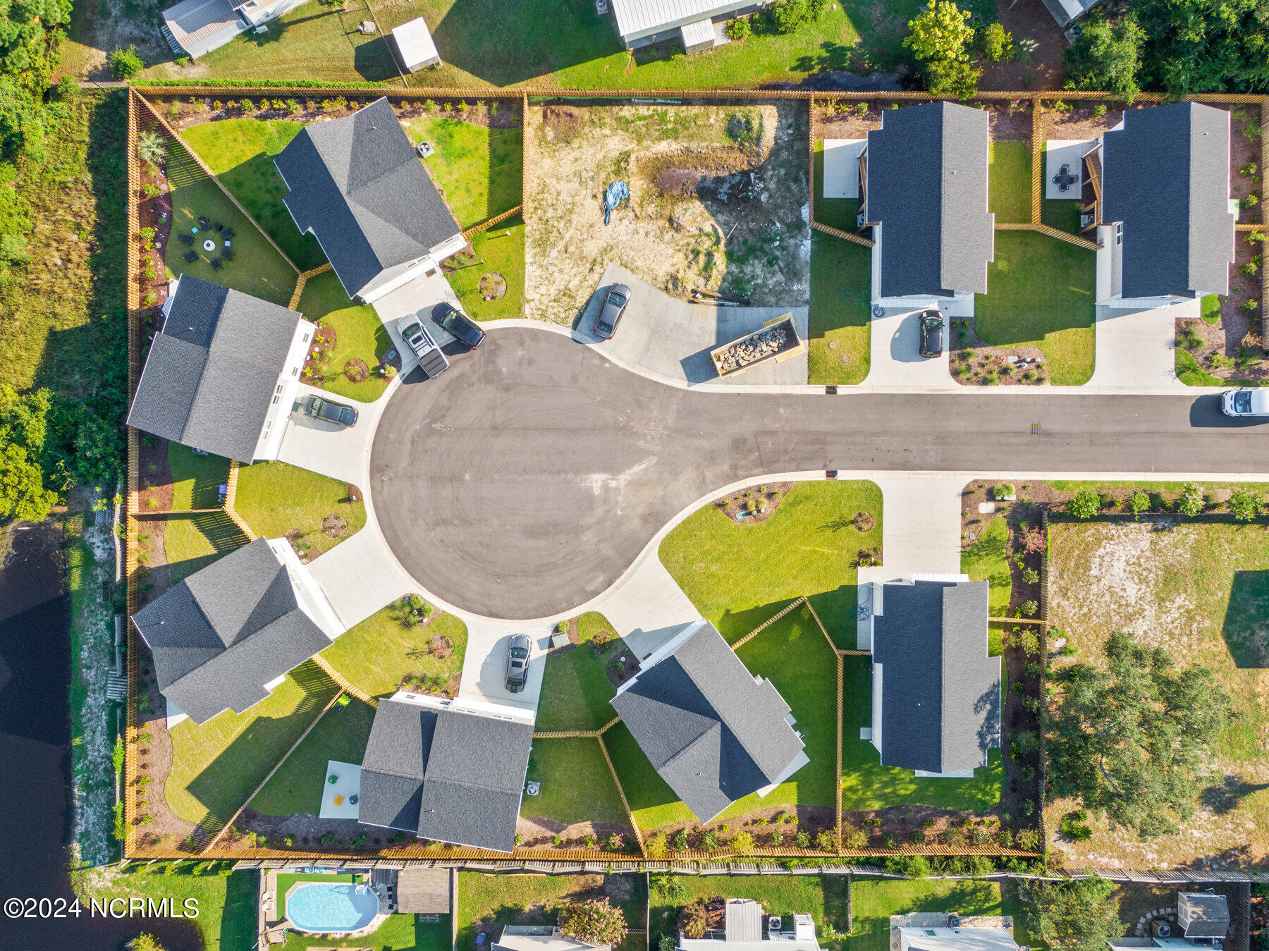 106 Hidden Cove Place