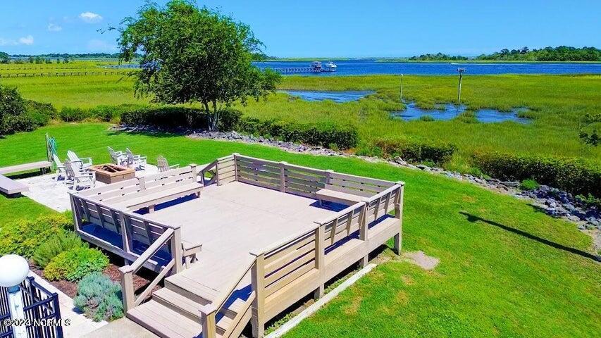 2549 Sloop Landing