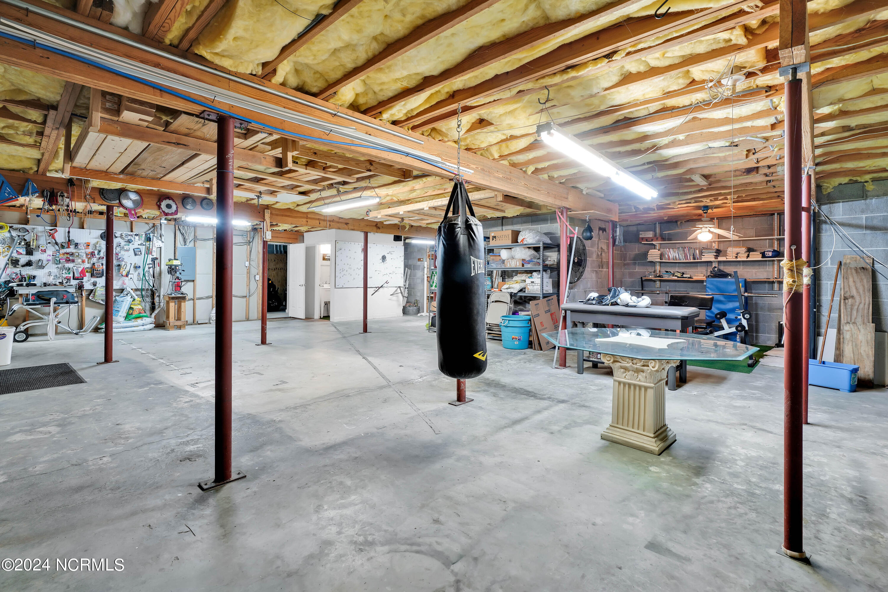 2549 Sloop Landing