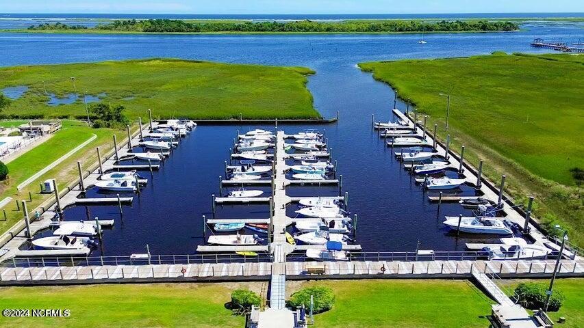 2549 Sloop Landing