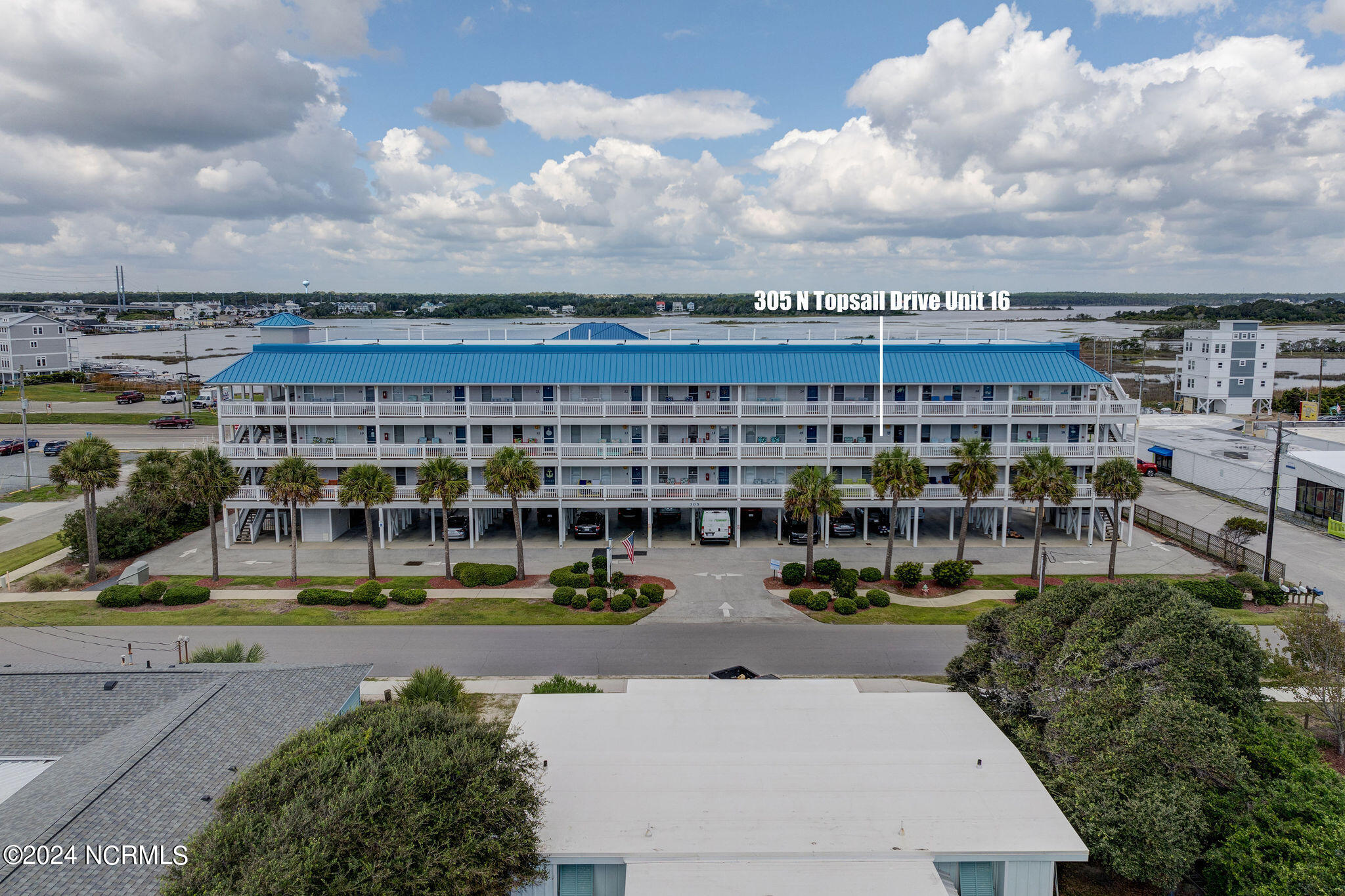 305 N Topsail Drive, Unit 16