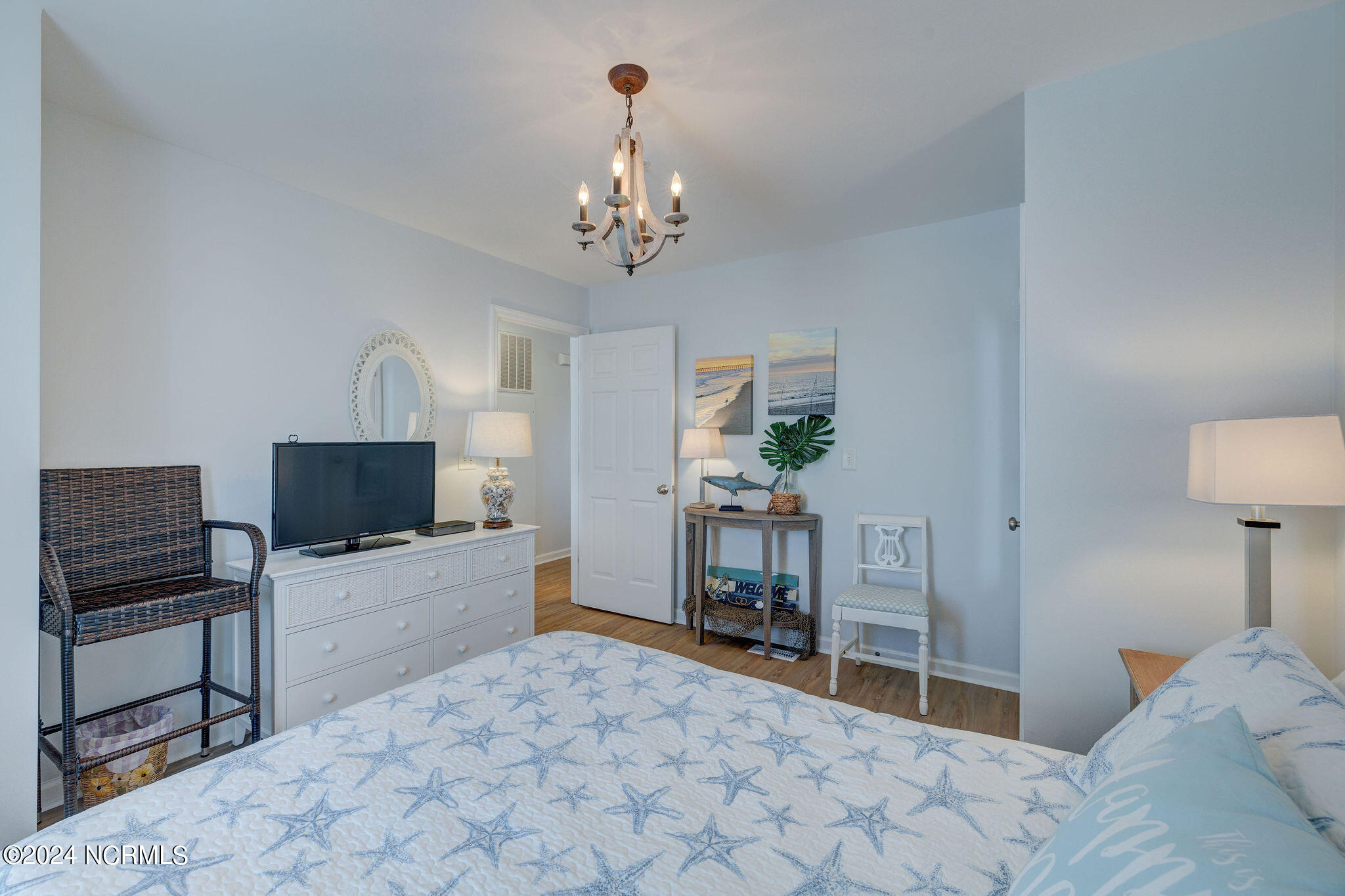 305 N Topsail Drive, Unit 16