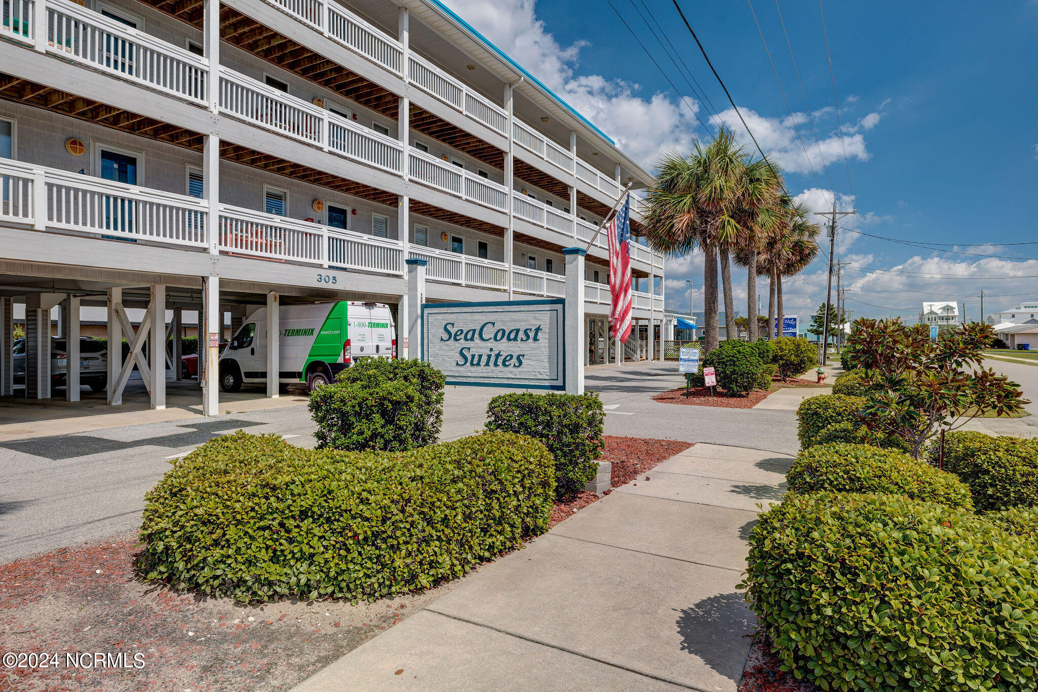 305 N Topsail Drive, Unit 16