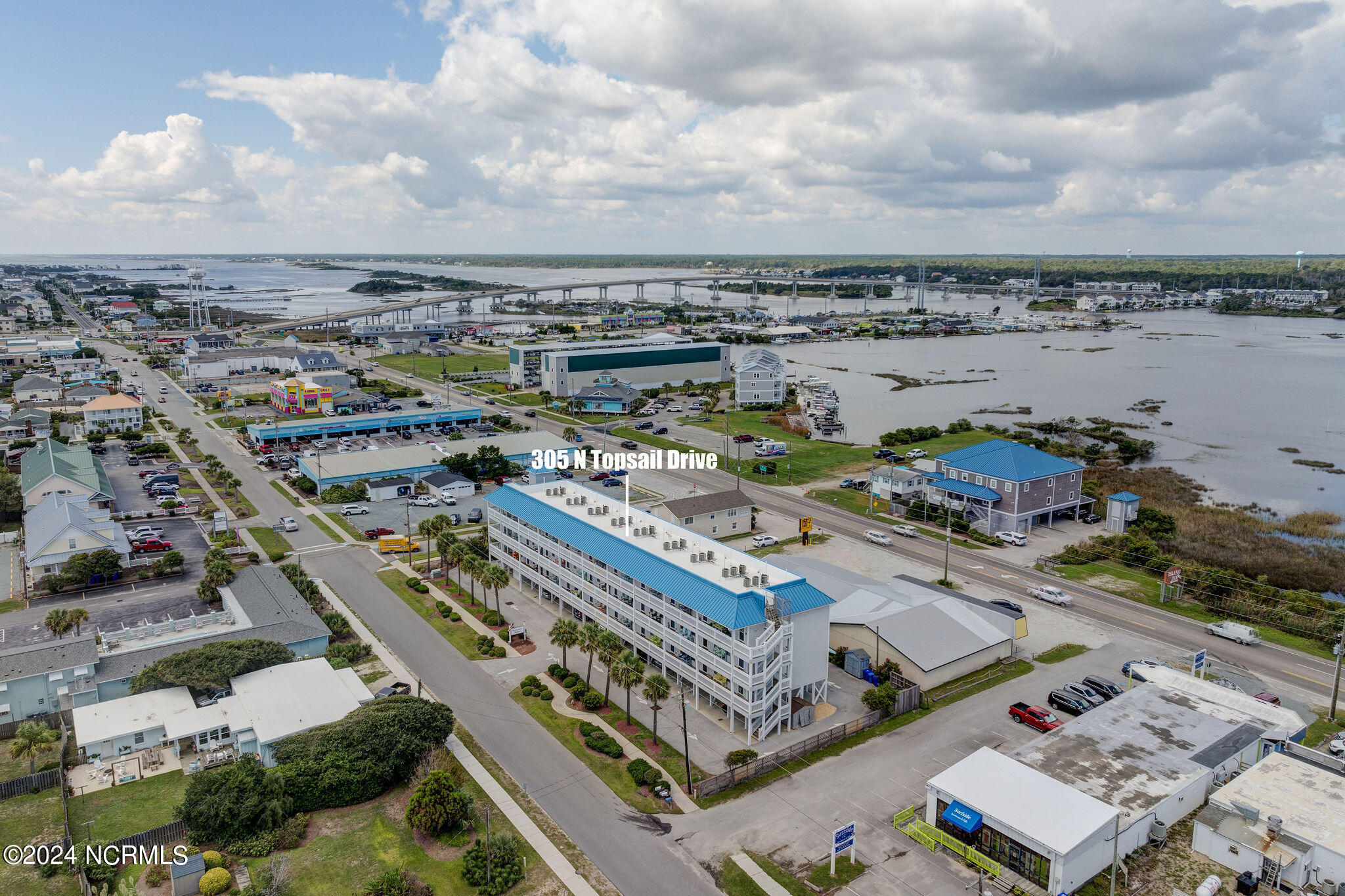 305 N Topsail Drive, Unit 16