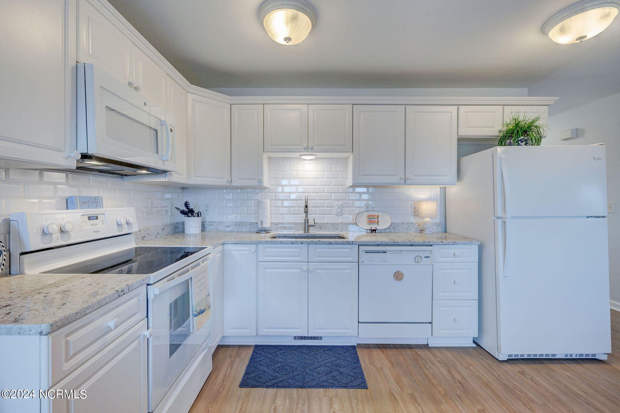 305 N Topsail Drive, Unit 16