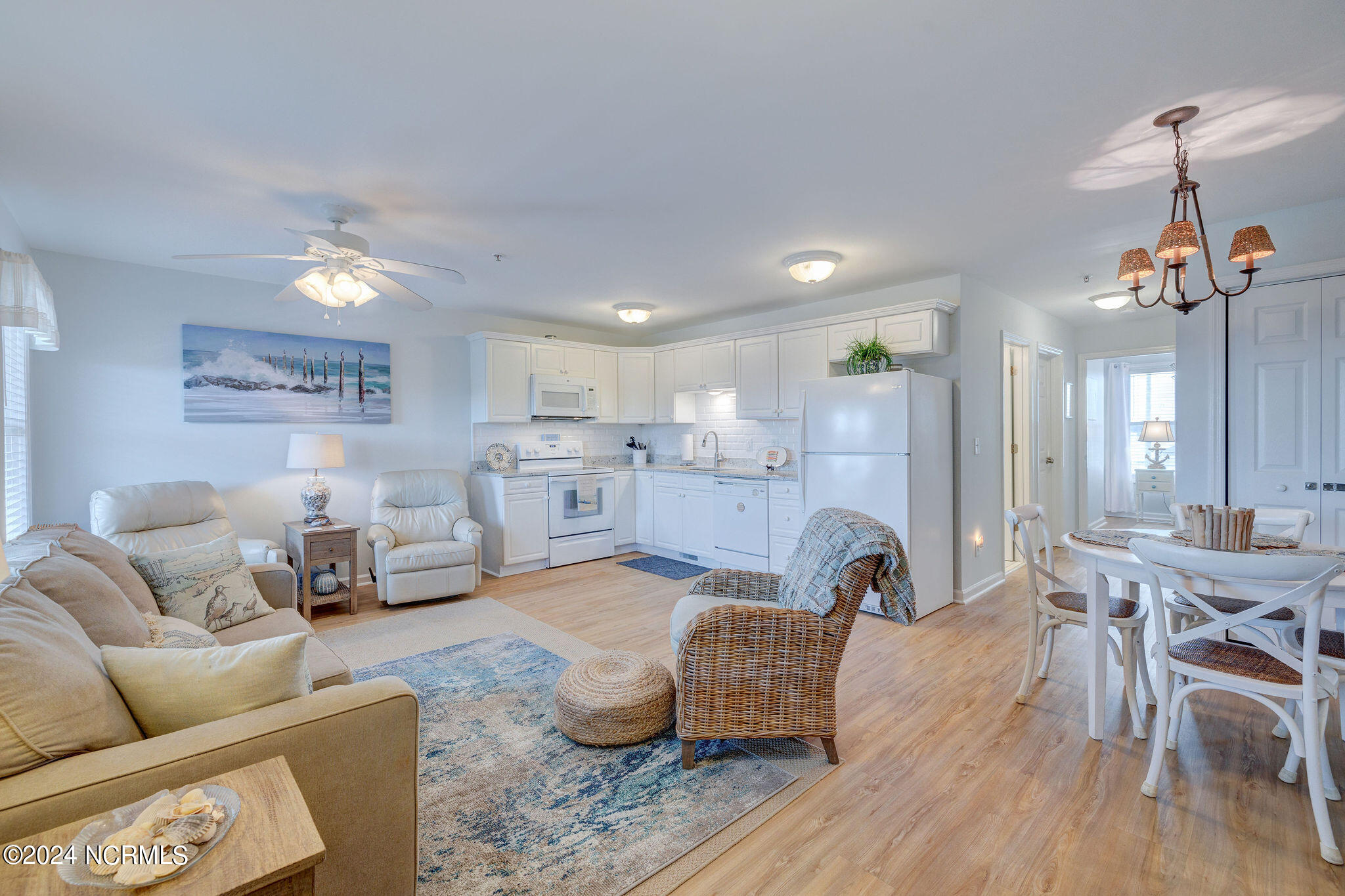 305 N Topsail Drive, Unit 16