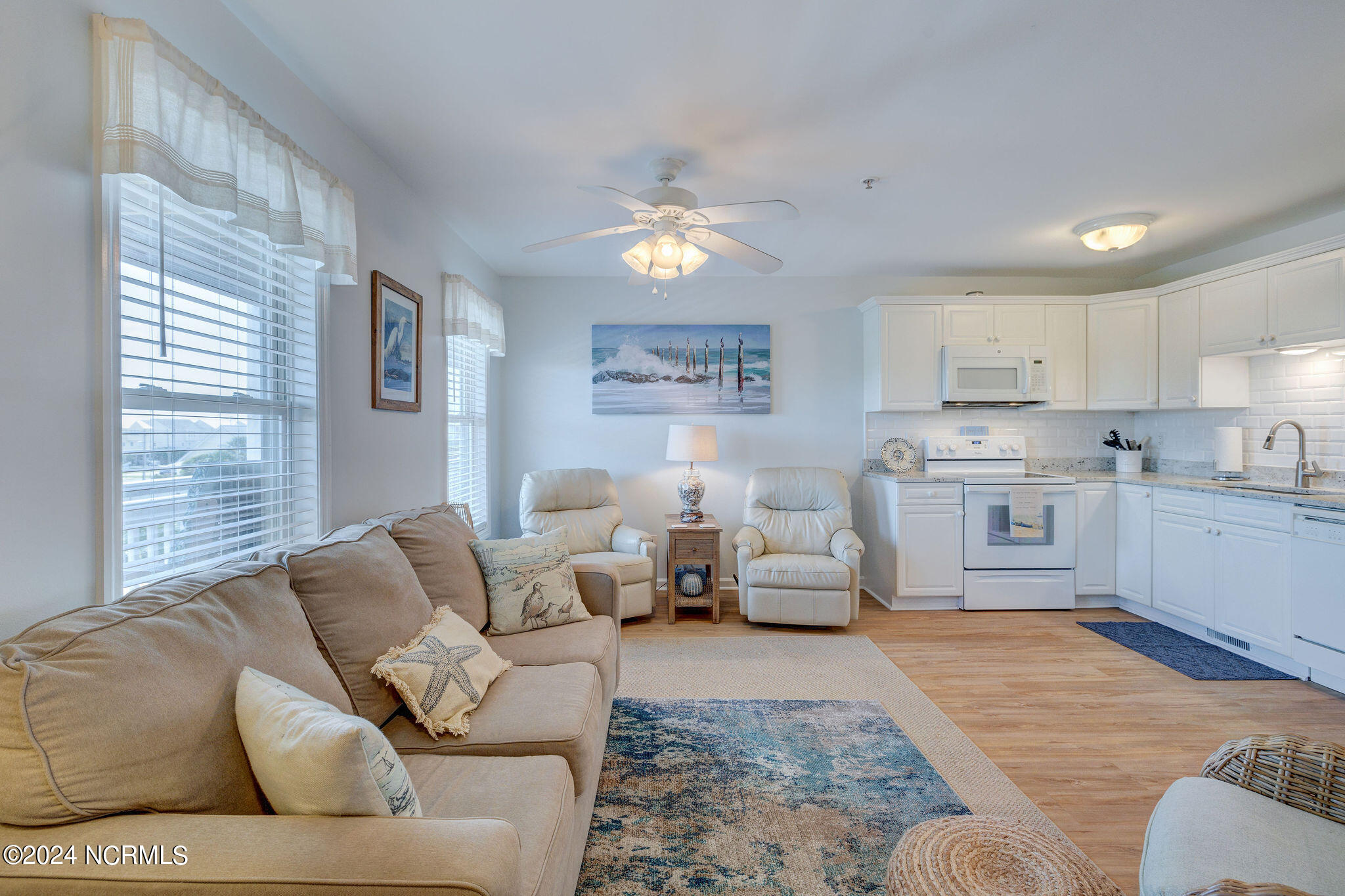 305 N Topsail Drive, Unit 16