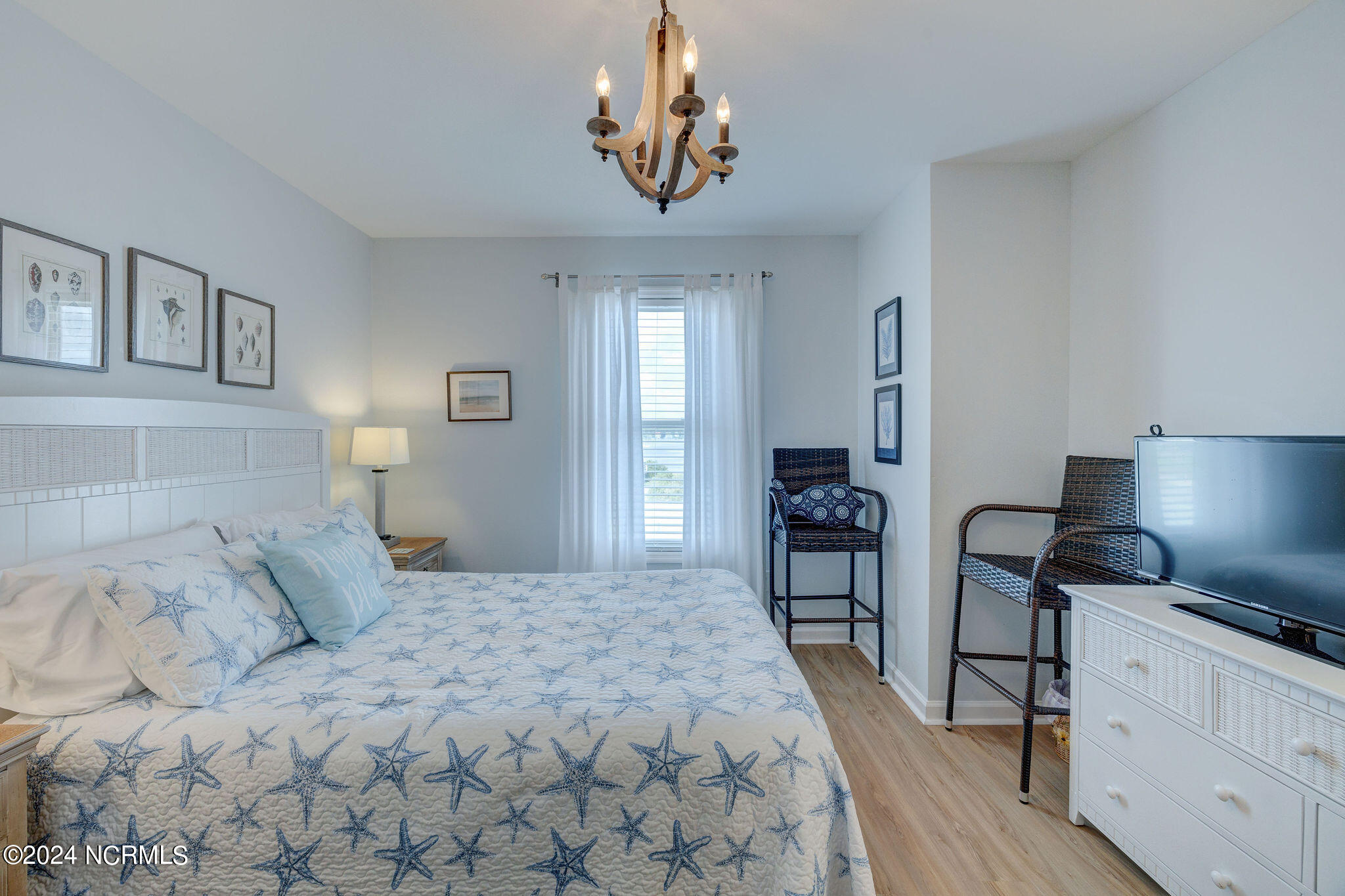 305 N Topsail Drive, Unit 16