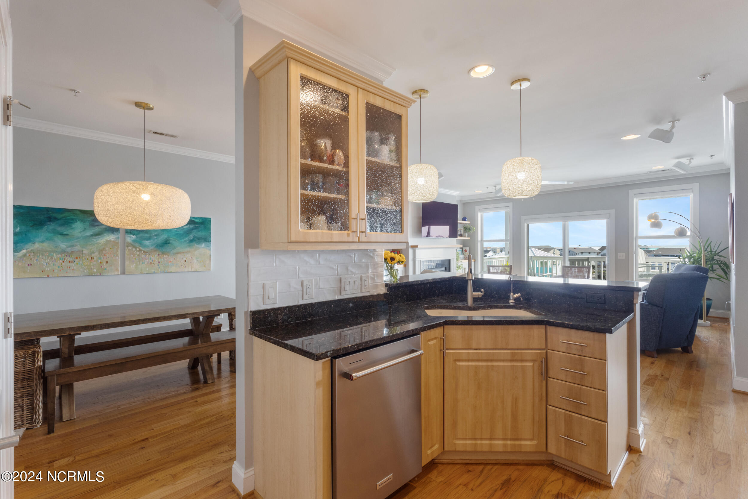 712 Saint Joseph Street, 402