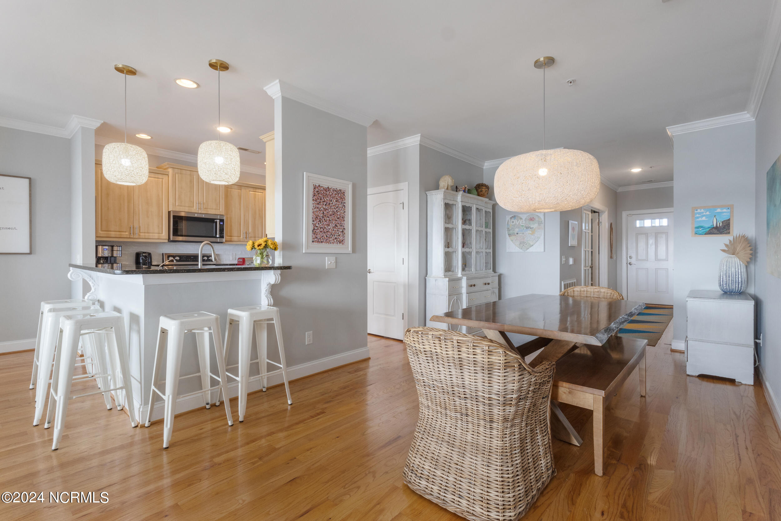 712 Saint Joseph Street, 402