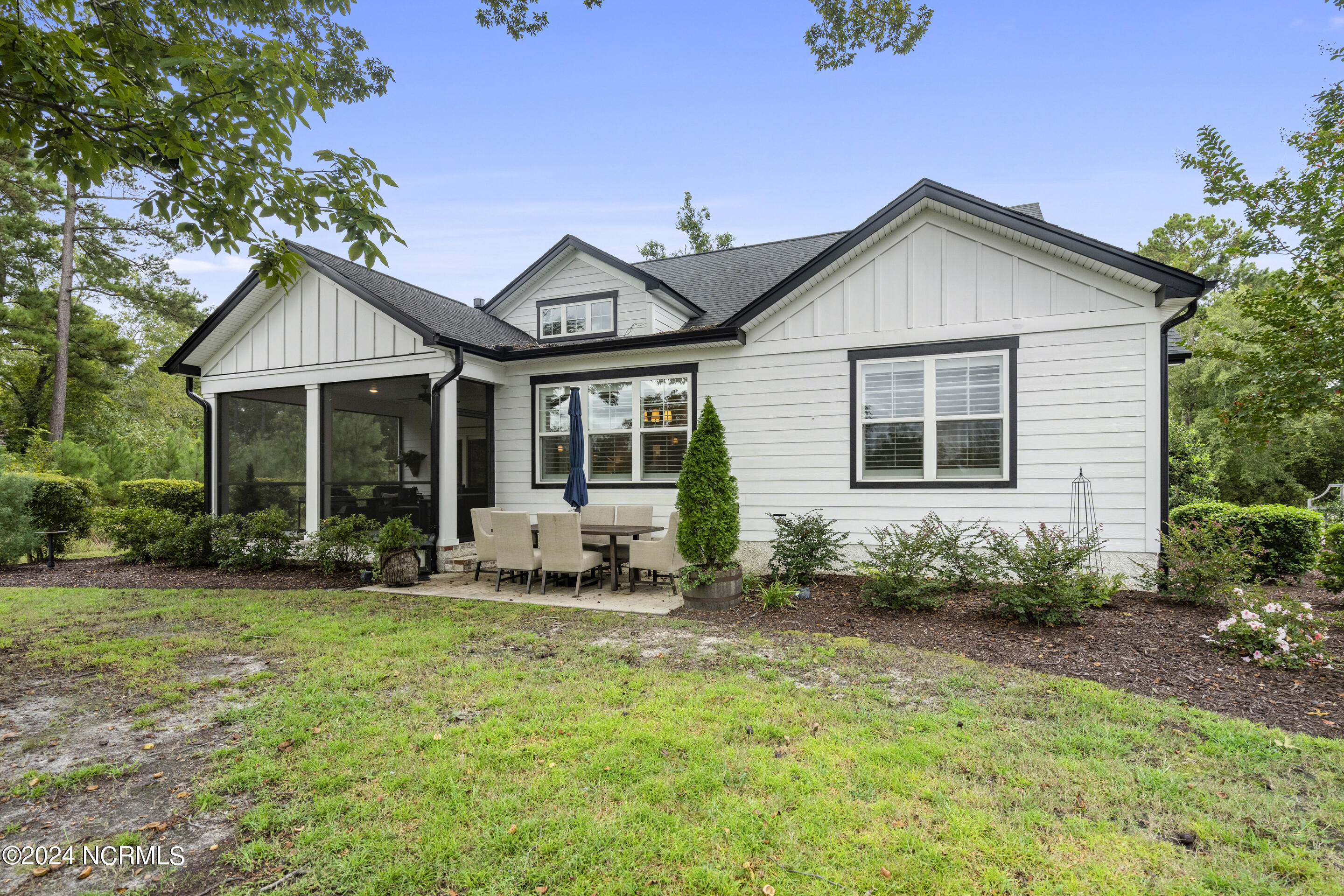 3496 Belle Meade Way NE