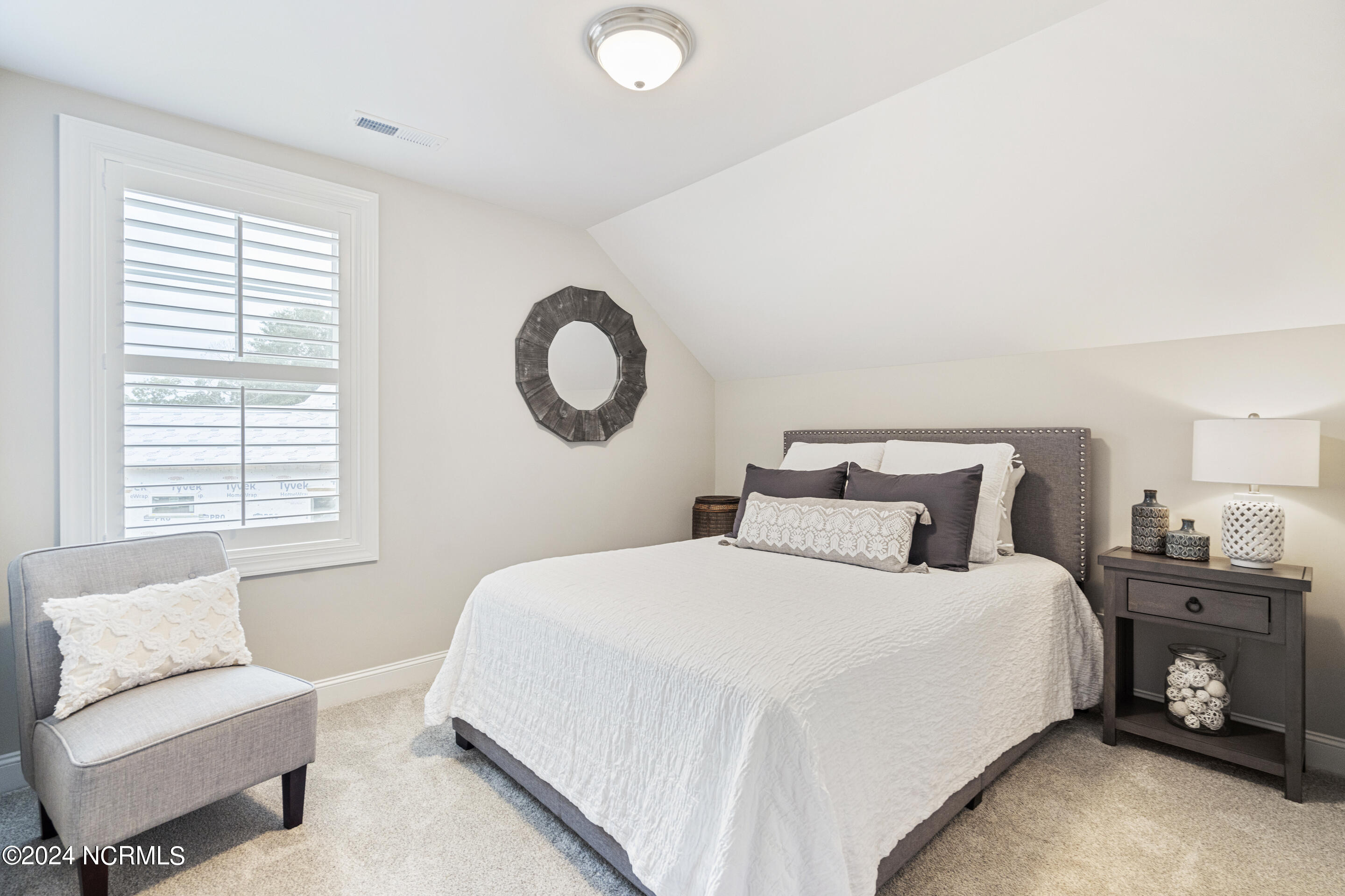 3496 Belle Meade Way NE