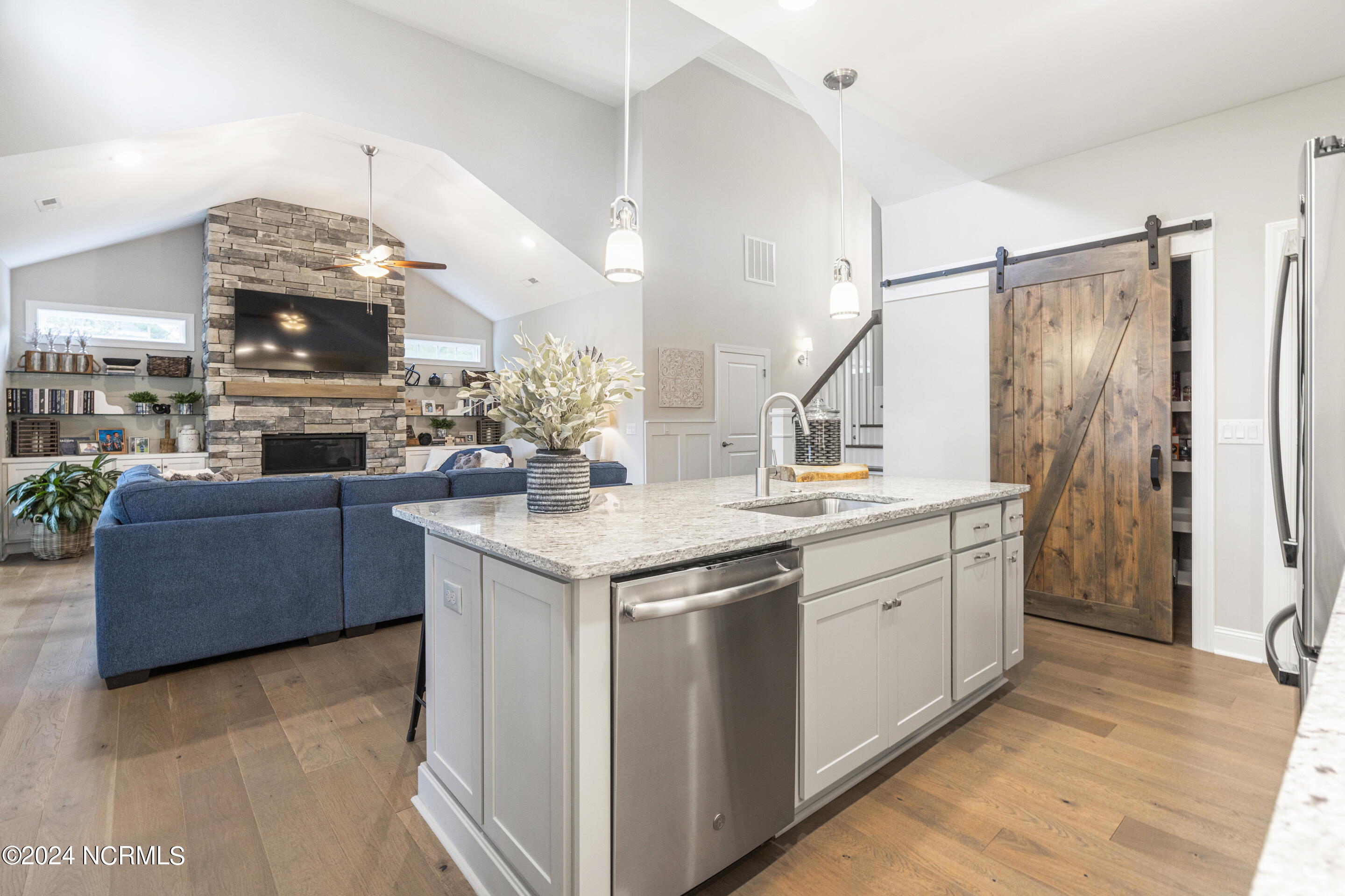 3496 Belle Meade Way NE