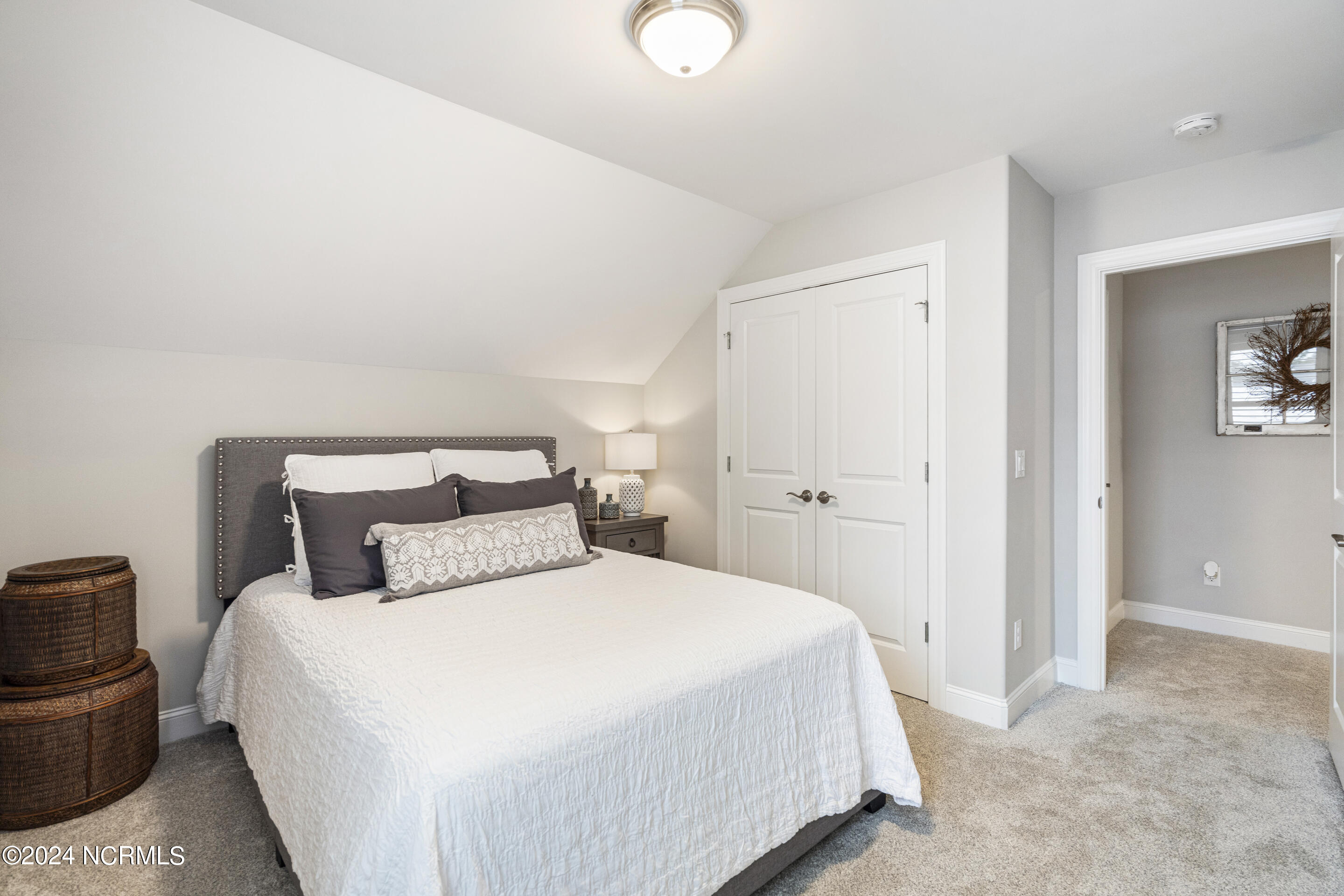 3496 Belle Meade Way NE