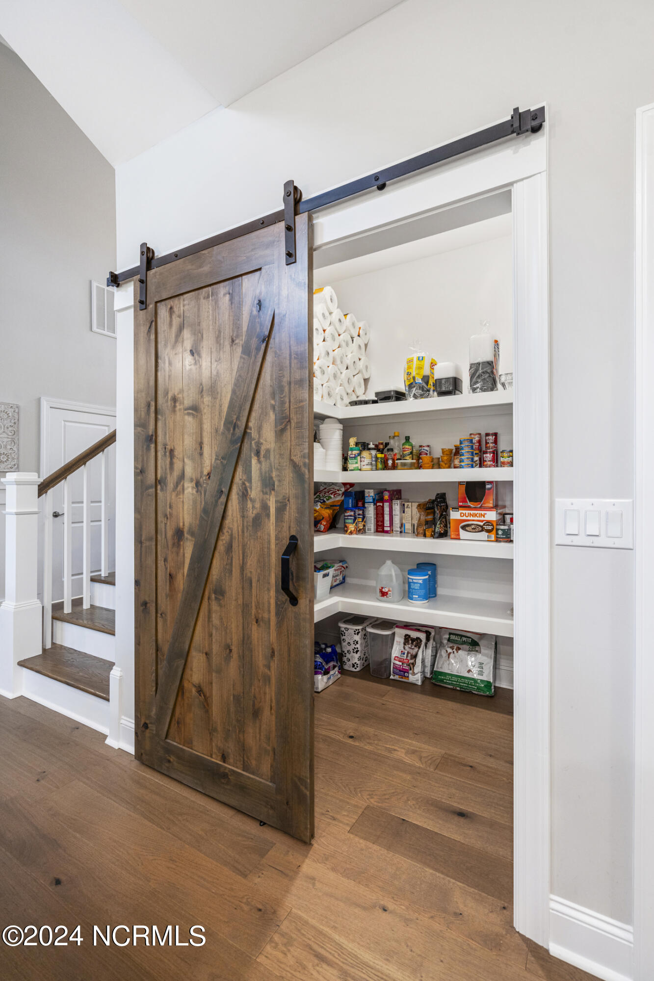 3496 Belle Meade Way NE