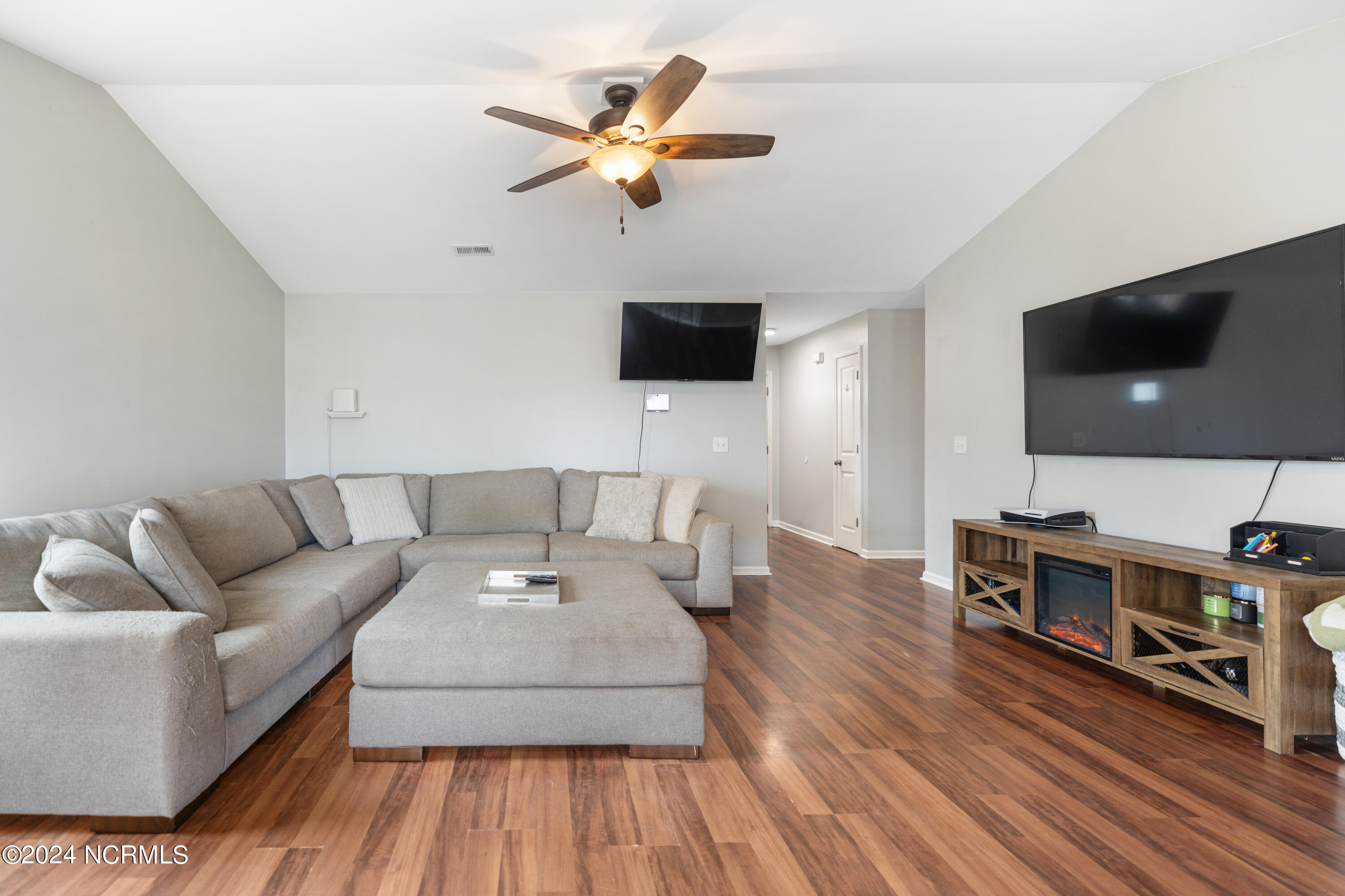 7295 Copperfield Court