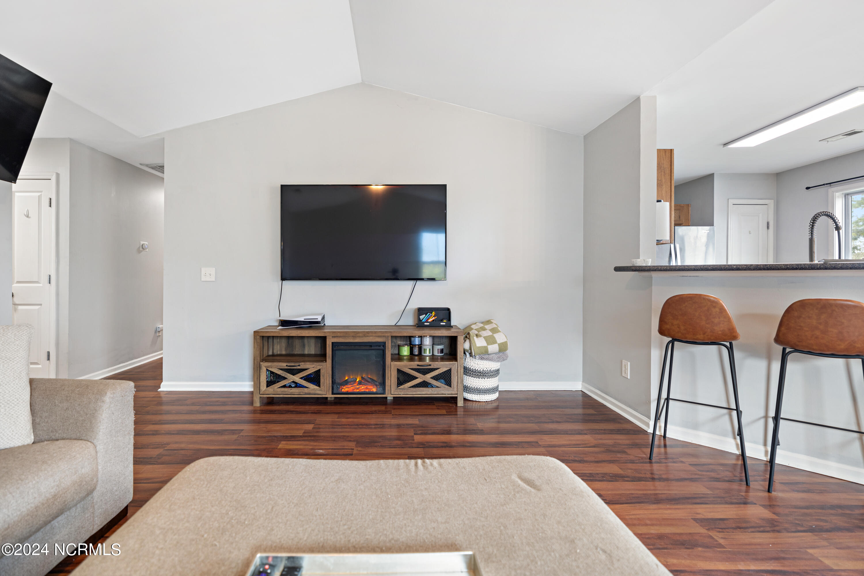 7295 Copperfield Court