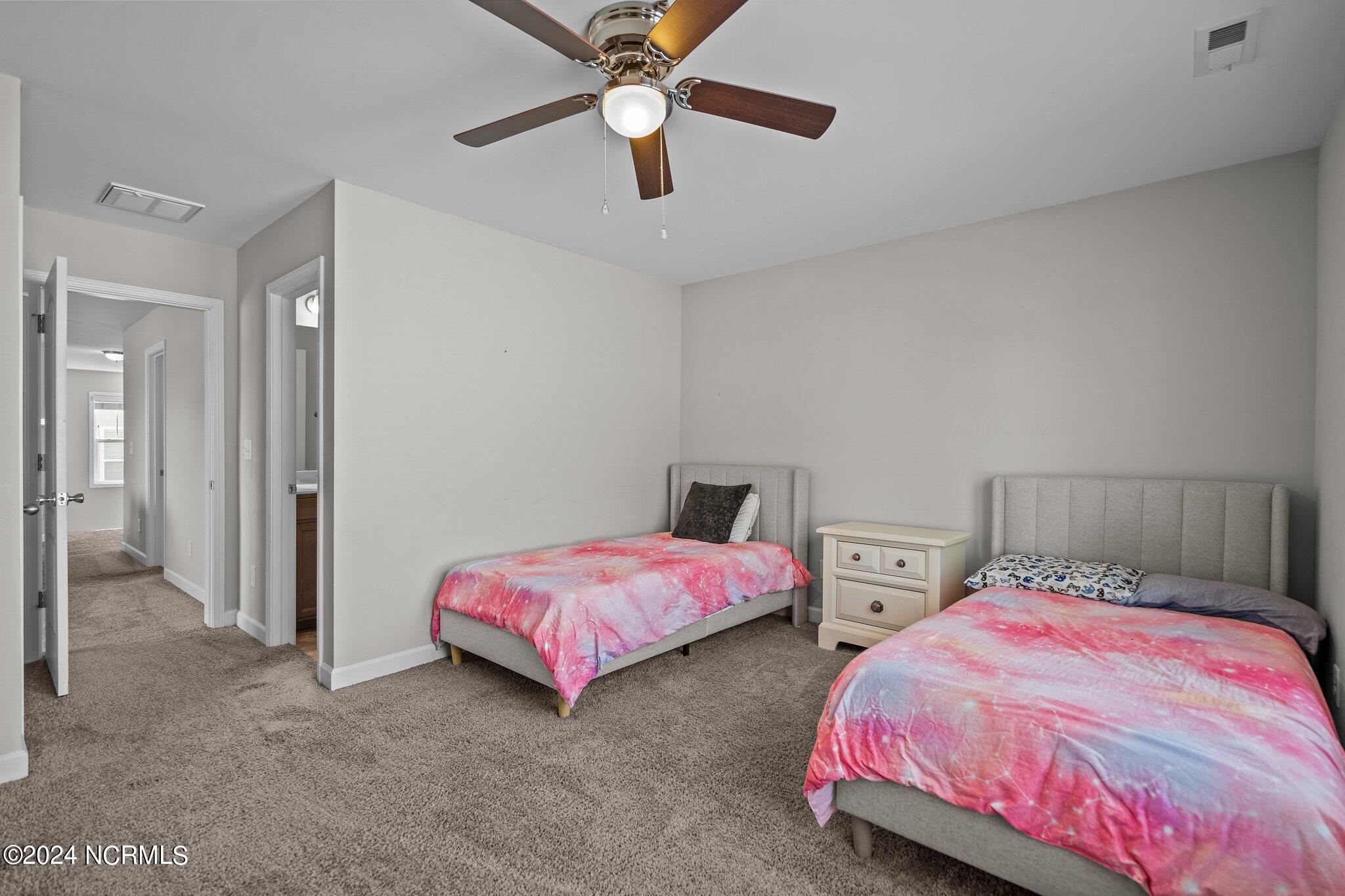 185 Violetear Ridge